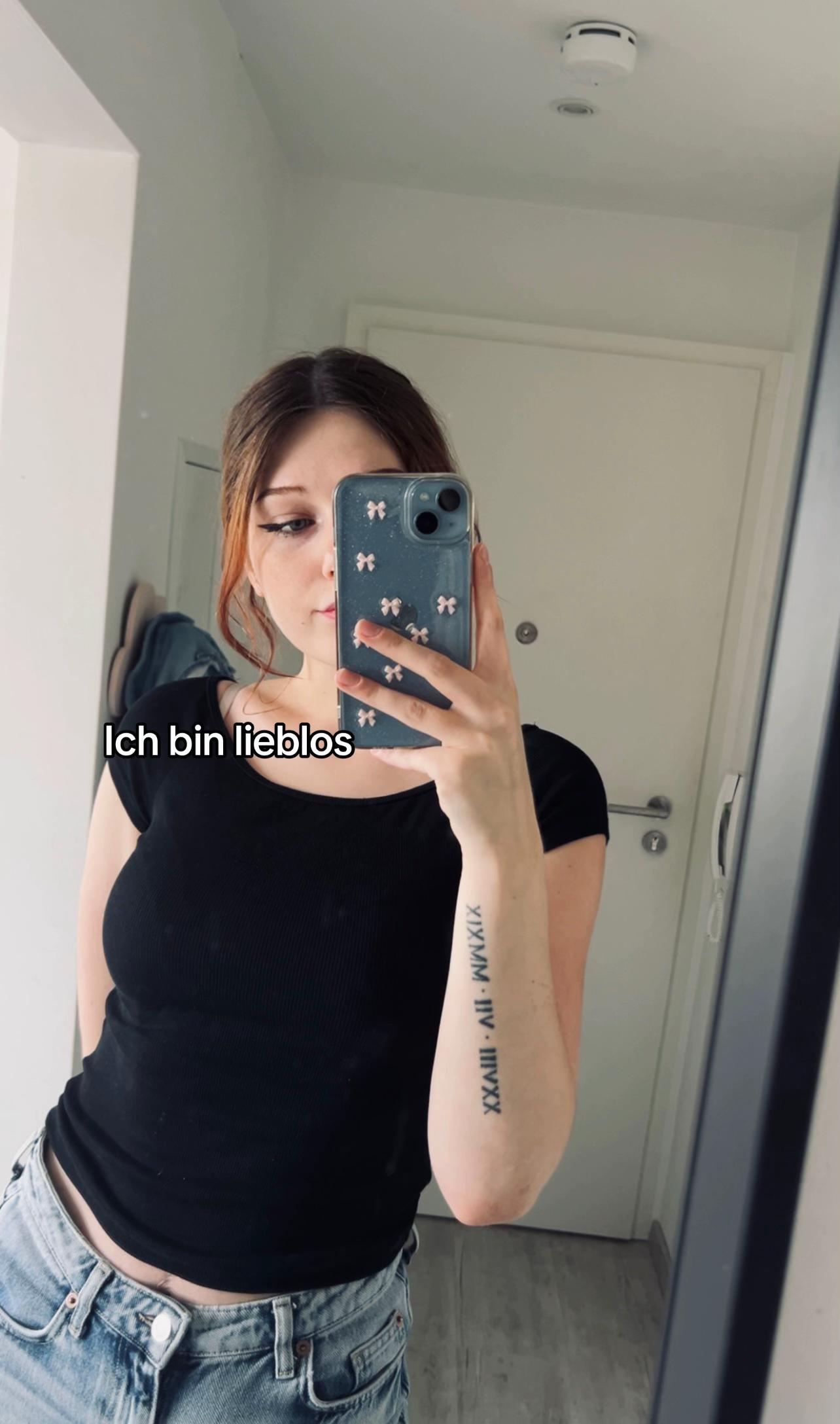 @๐๐๐โ๐๐๐๐<3