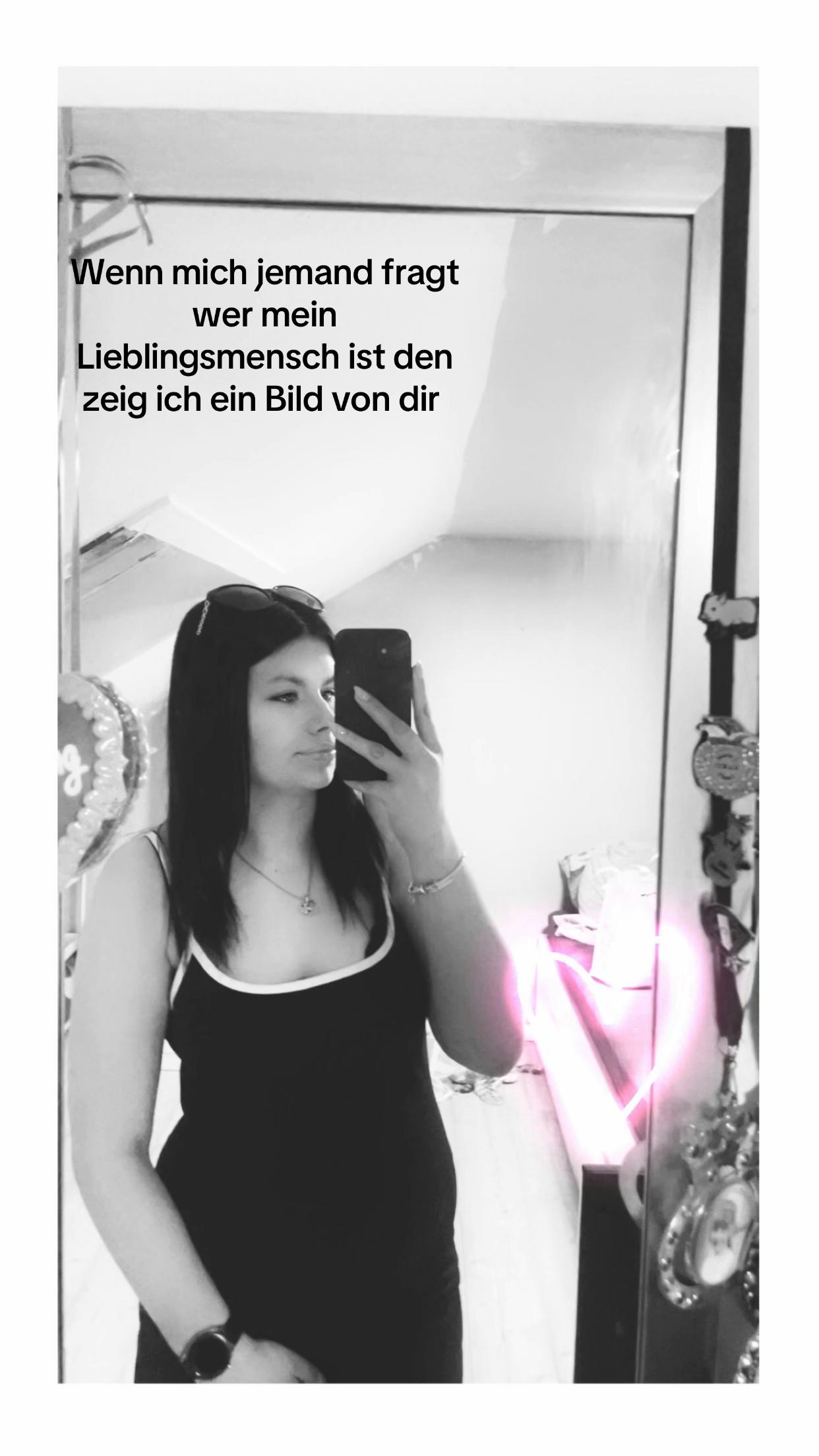 @𝑆𝑜𝑝ℎ𝑖𝑒💕