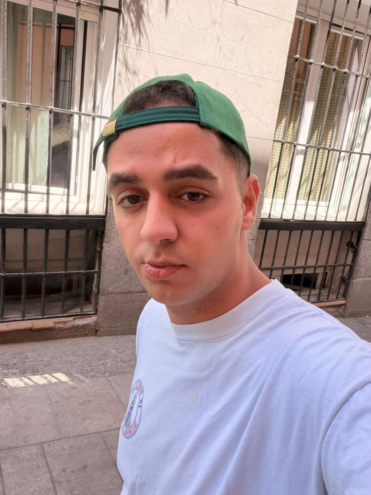 @J 🧿