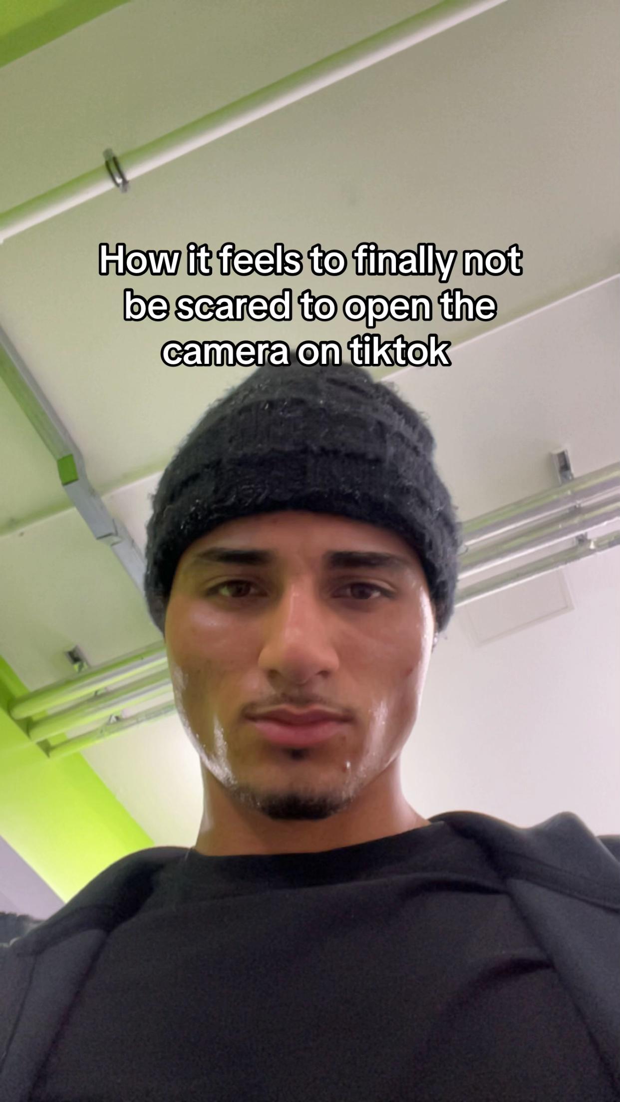 @7