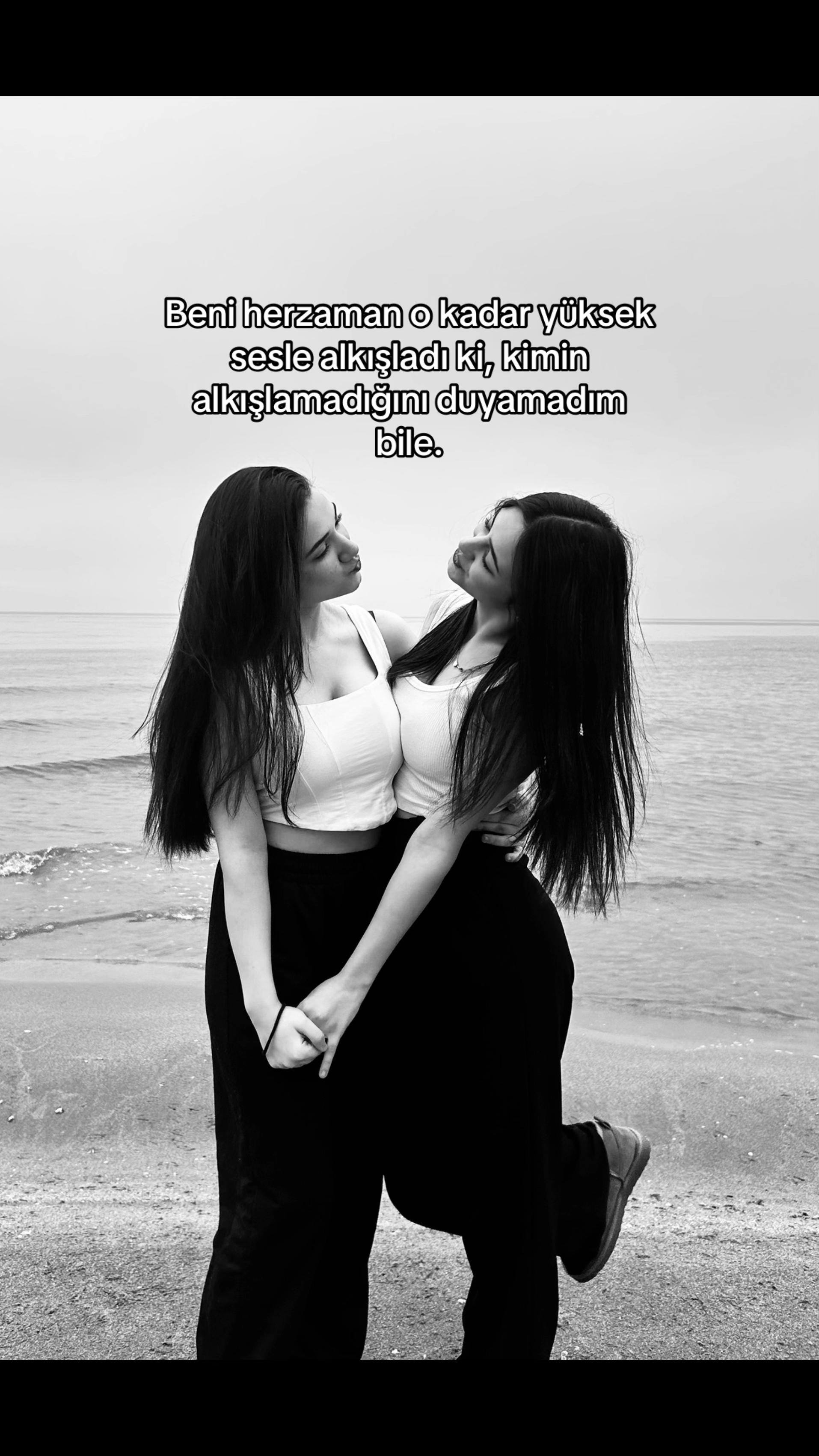 @kardelenރ