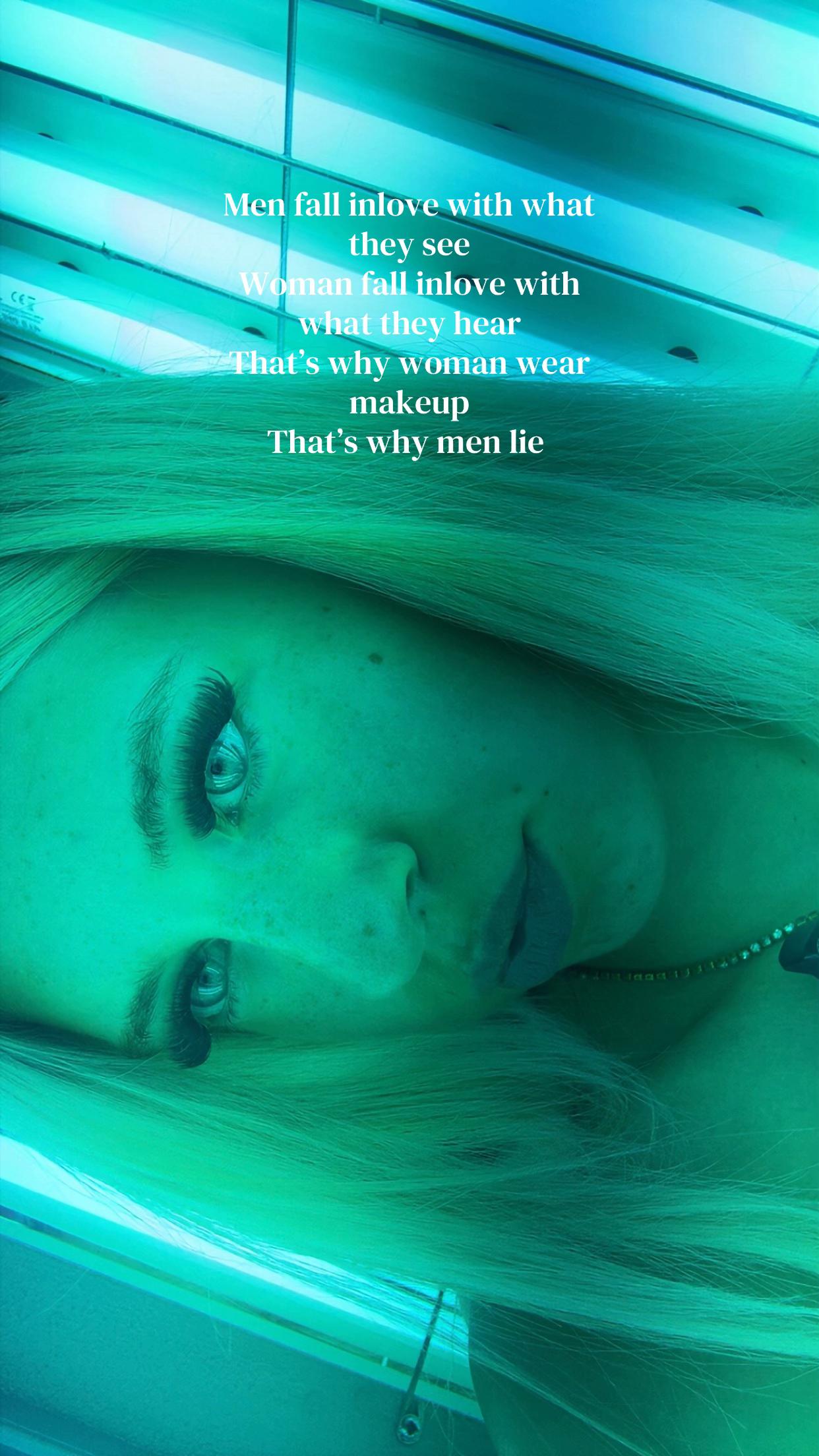 @𝓛𝓲𝓵𝔂 𝔀𝓪𝓵𝓴𝓮𝓻