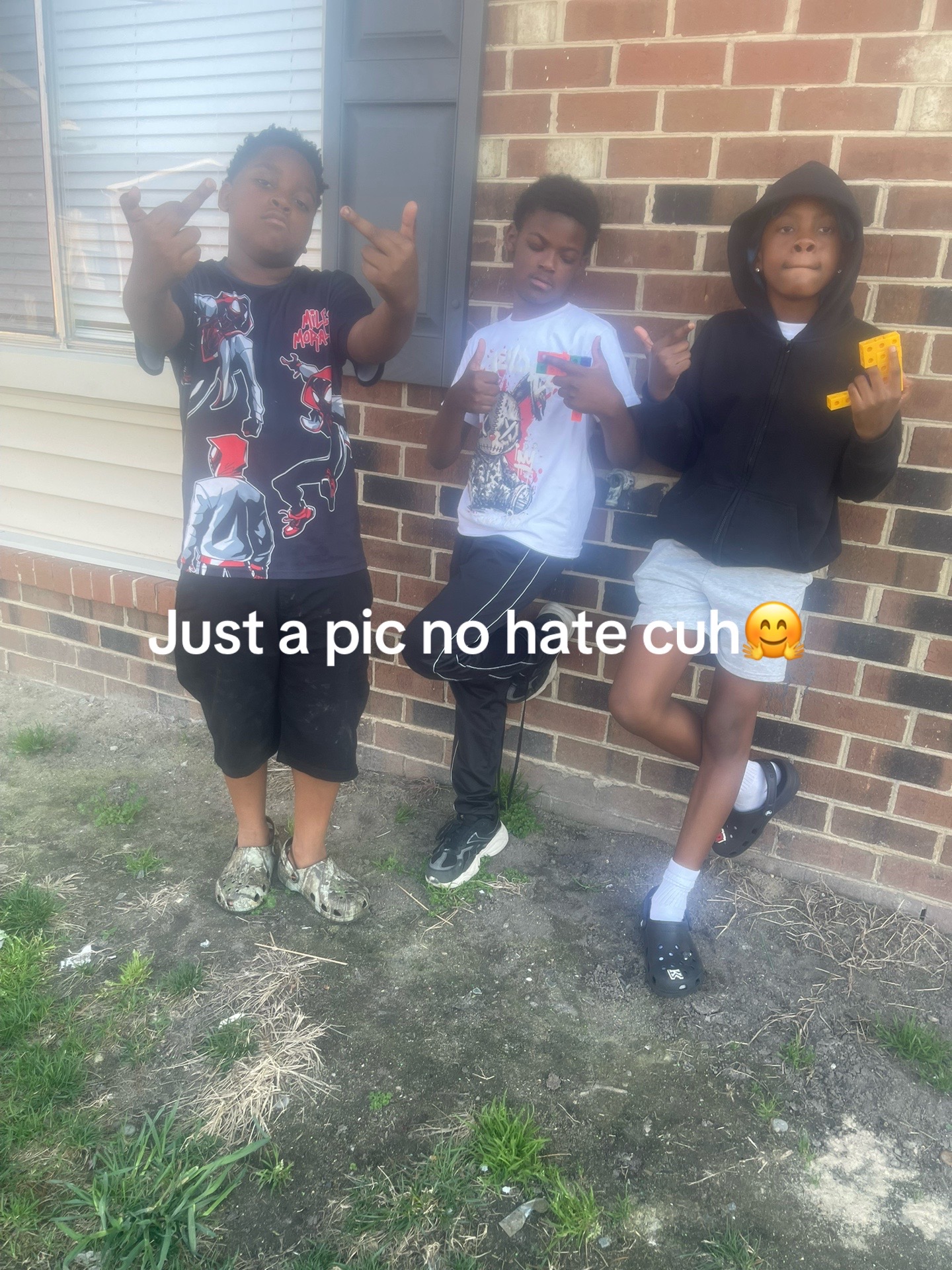 @LUHBUTTON🅱️🅰️🅿️