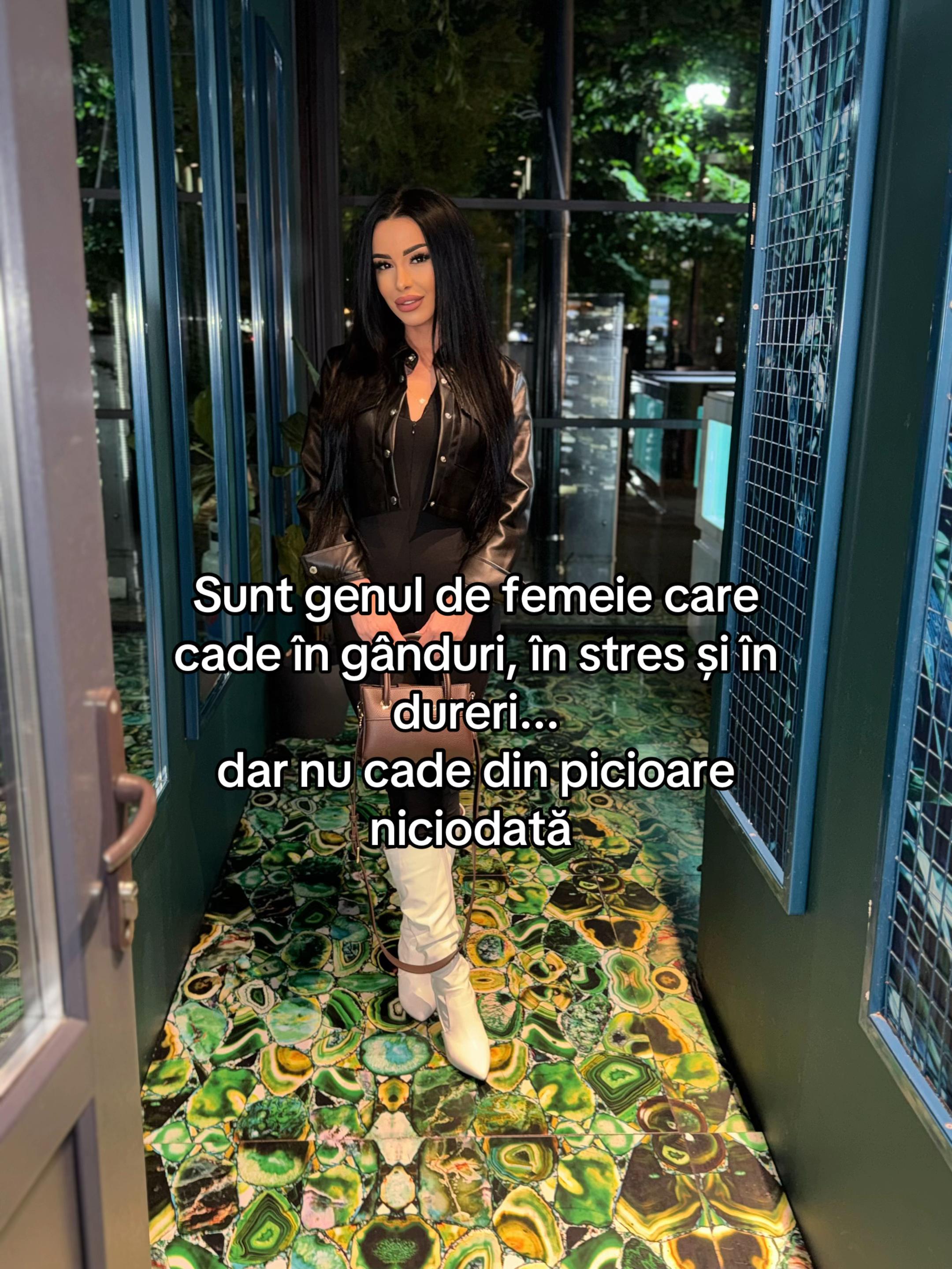 @𝓞𝓪𝓷𝓪