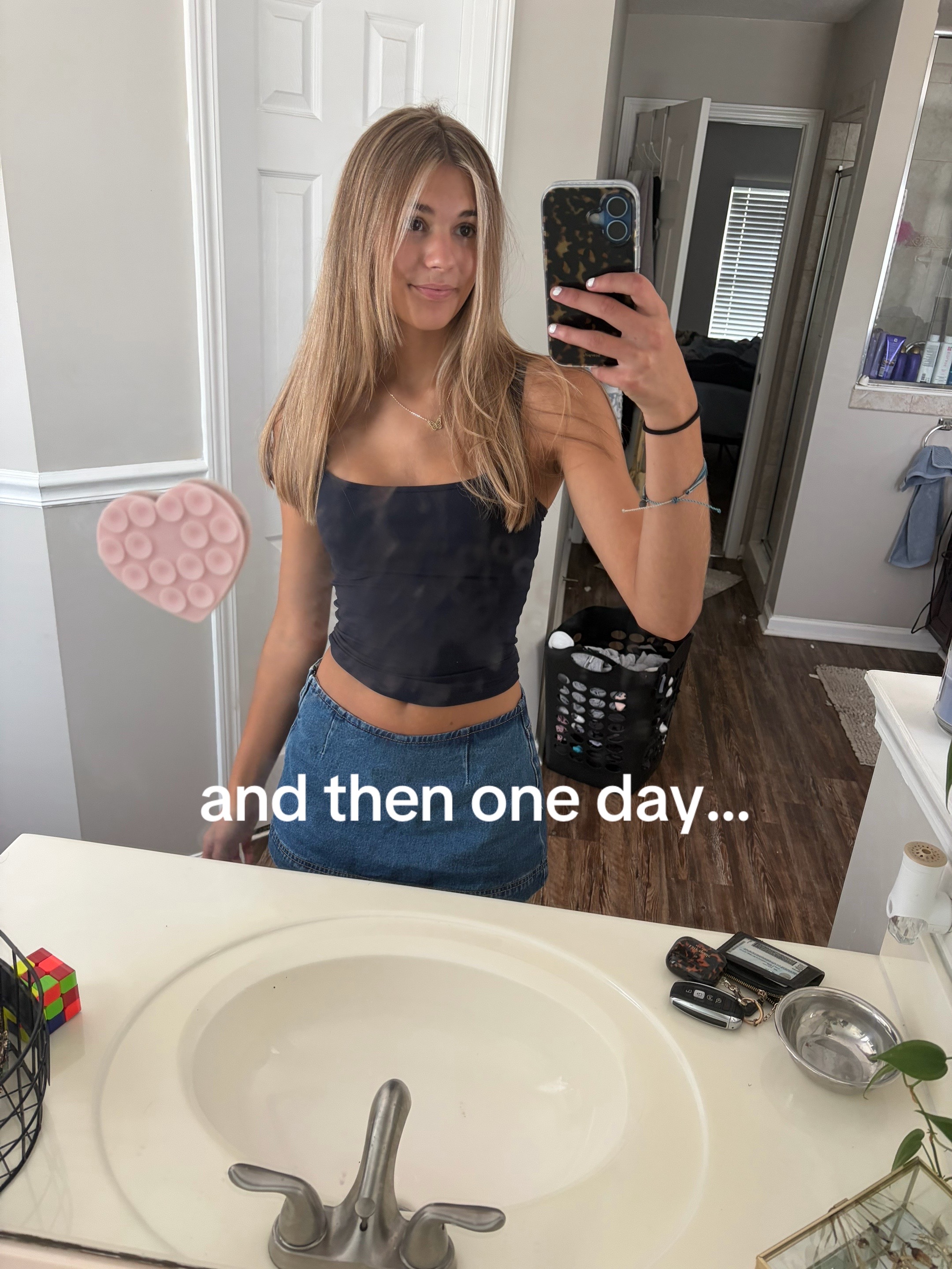 @😻