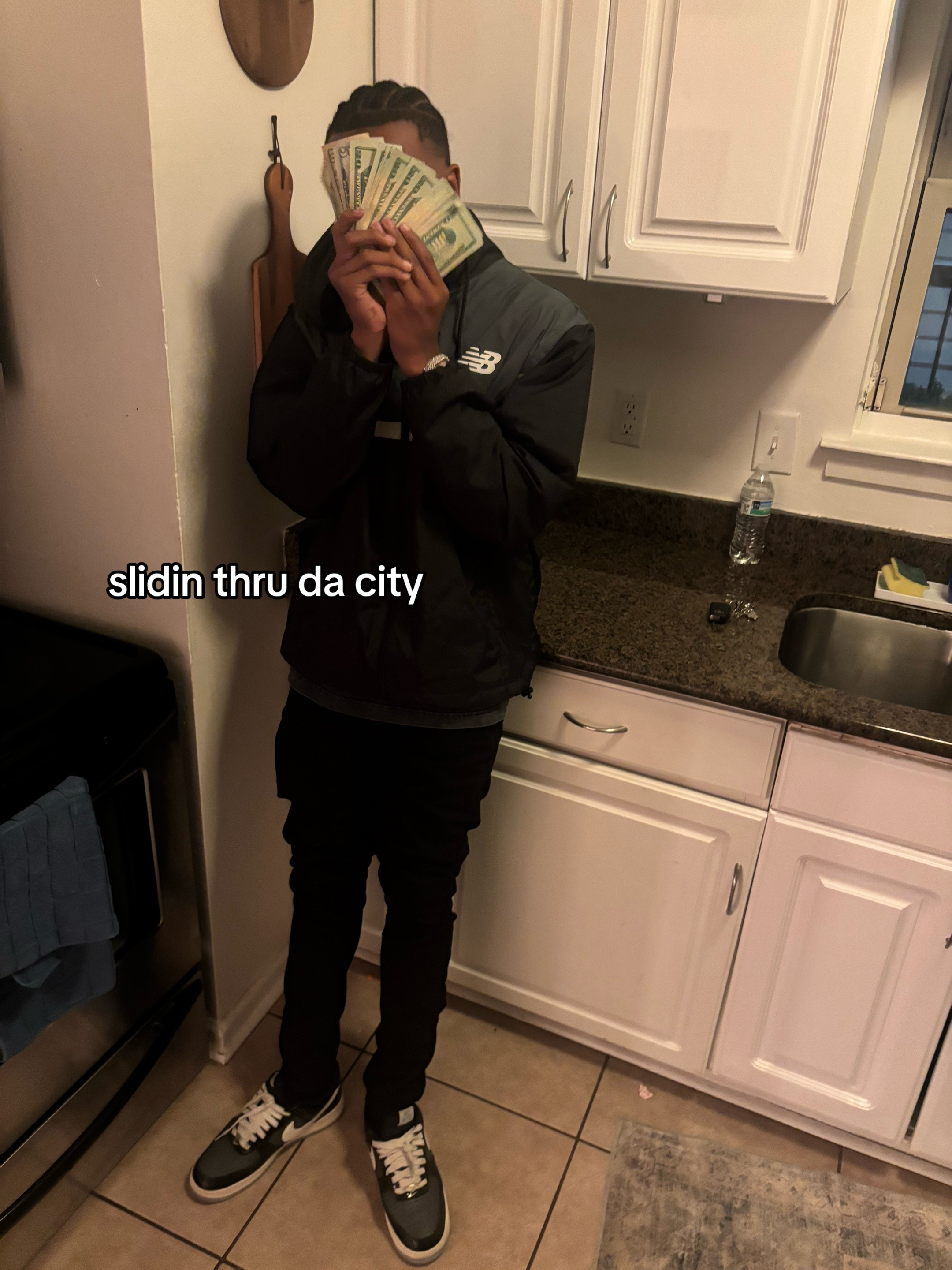 @CADE💰