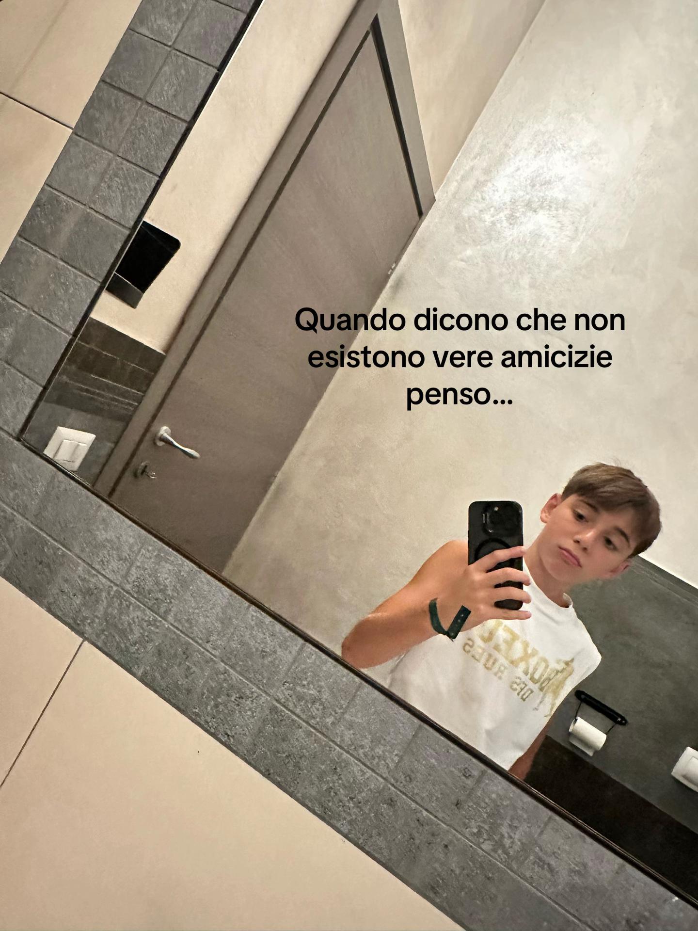 @𝕴𝖑_𝕻𝖊𝖈𝖈𝖍𝖎𝖔𝖑𝖎@