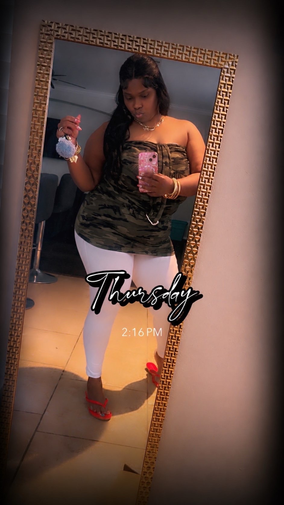 @Foi By Latoya