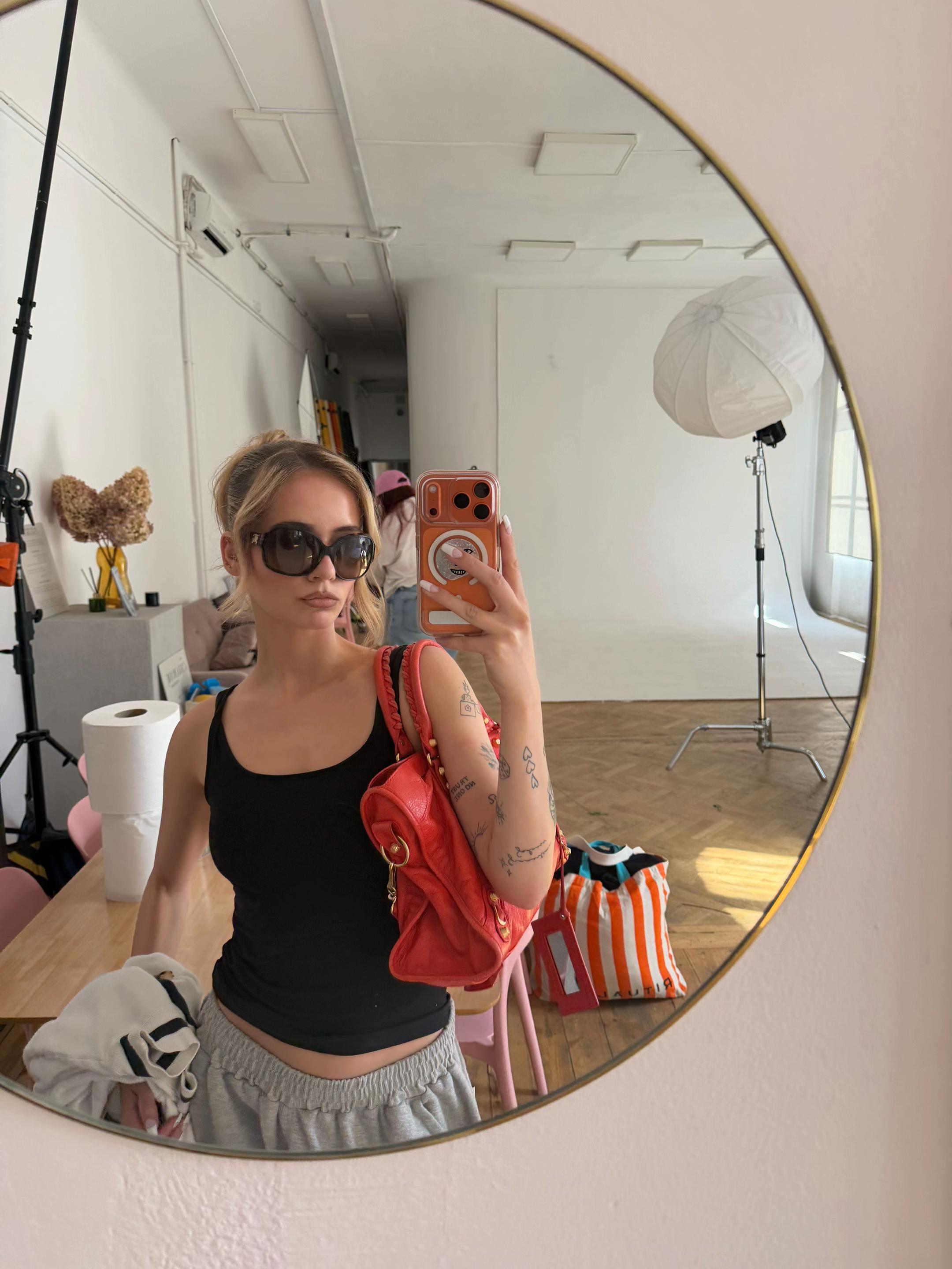 @Julia Kostera