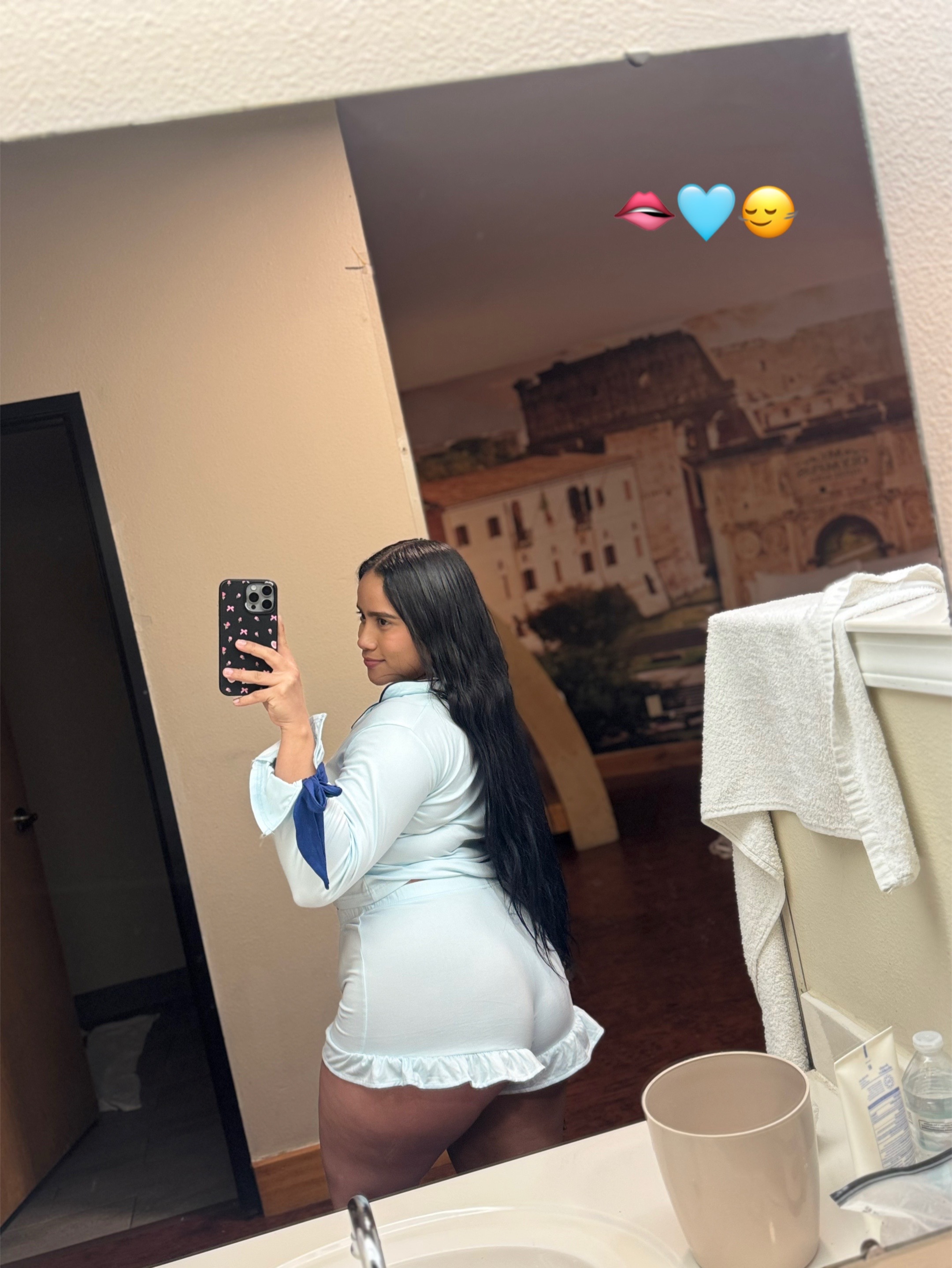 @Britaniis Uzcateguii💜👸🏻✨