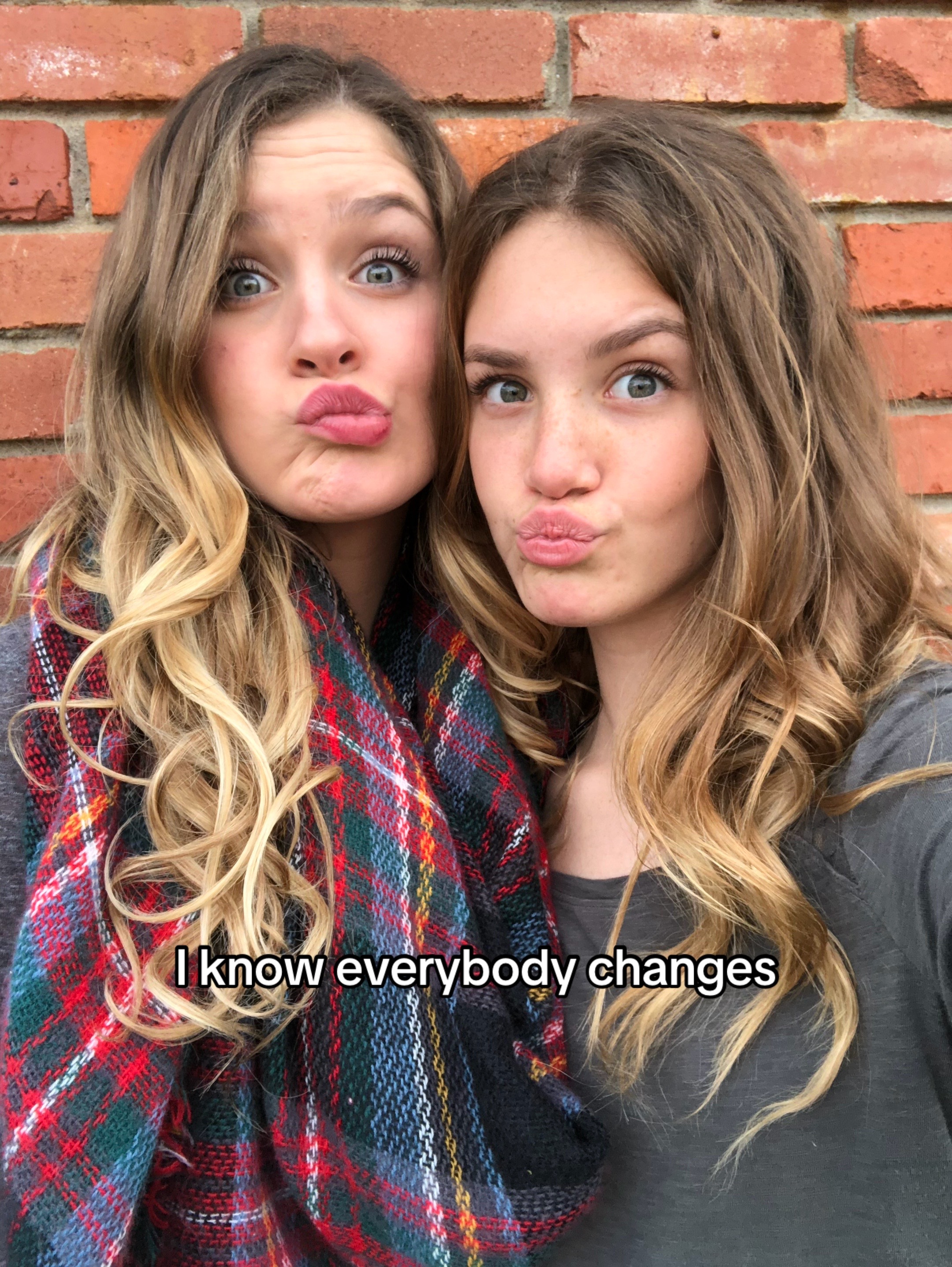 @lalaloopsir