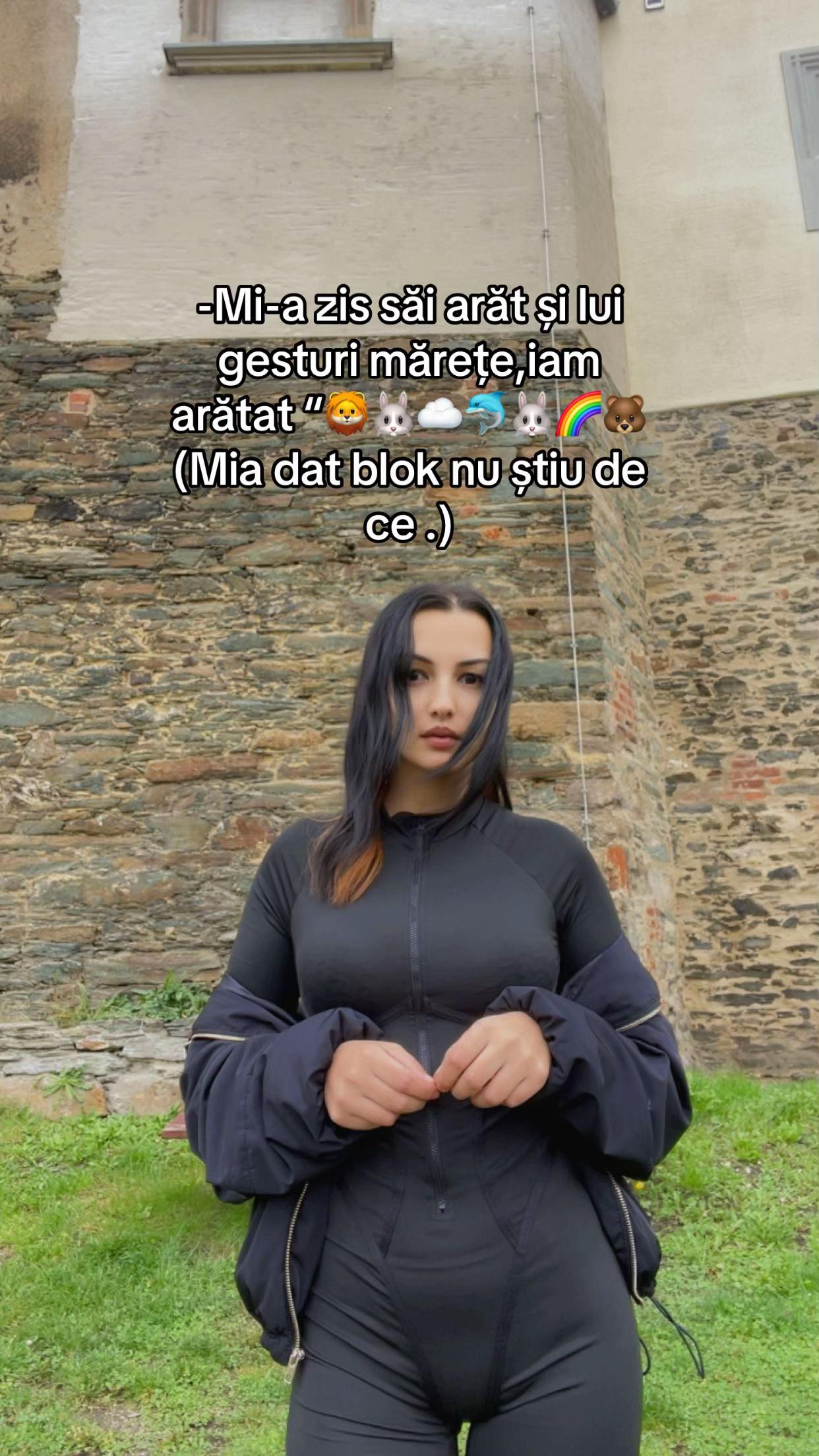 @Emma03