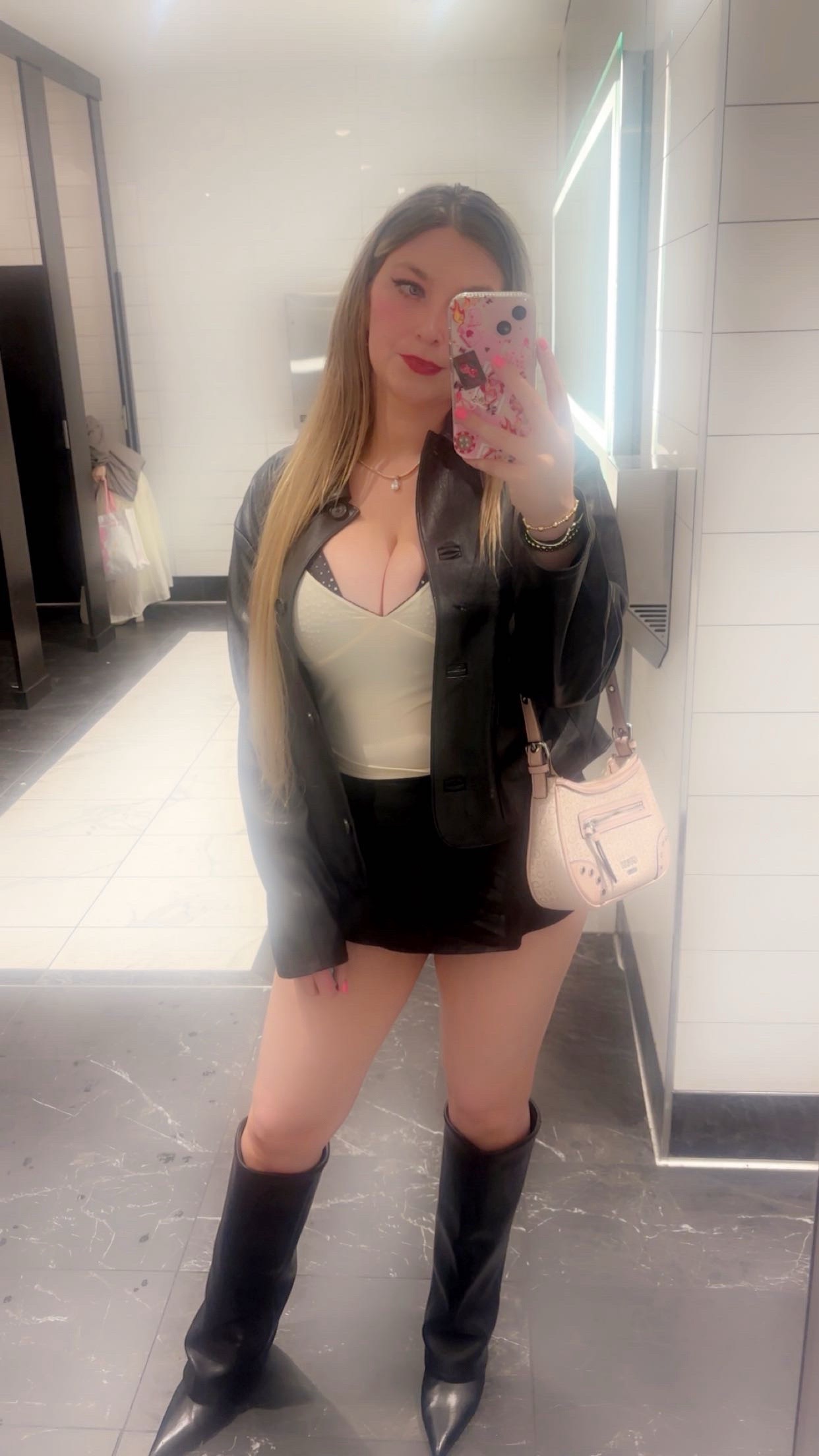 @KayaRose9902!