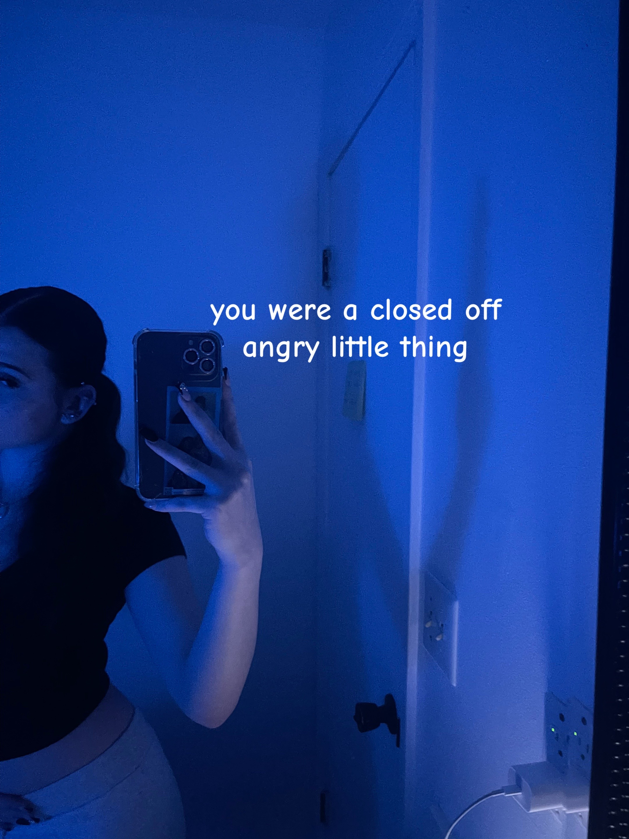 @👻.