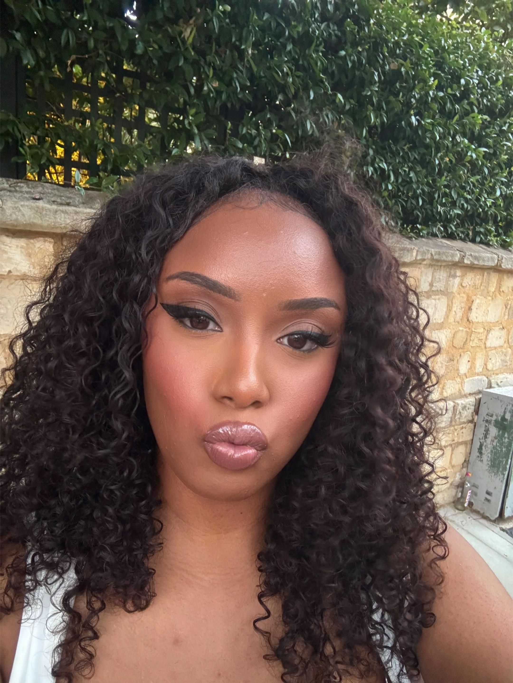 @BeatbyShi | Beauty Blogger📹