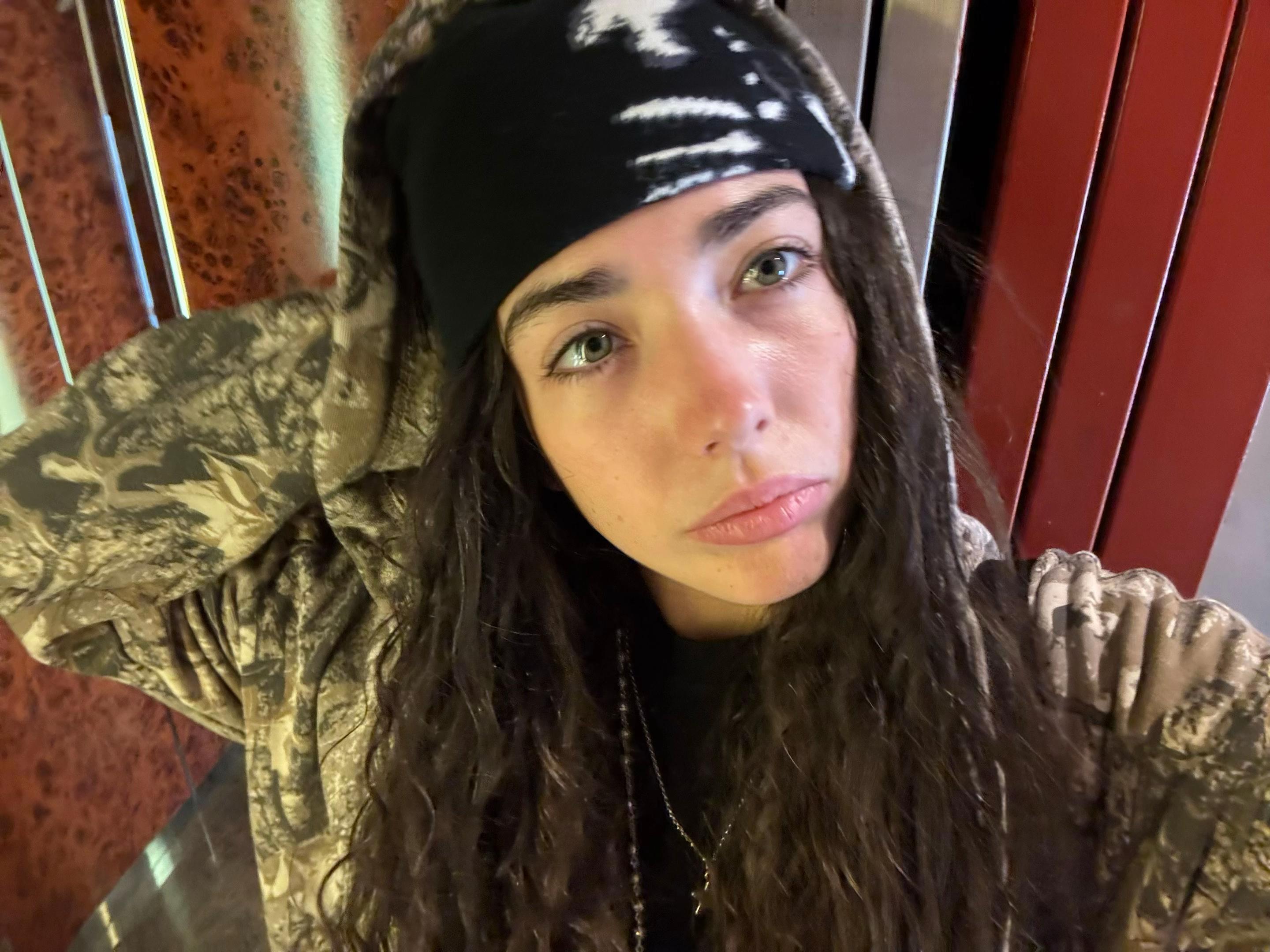 @carlotis