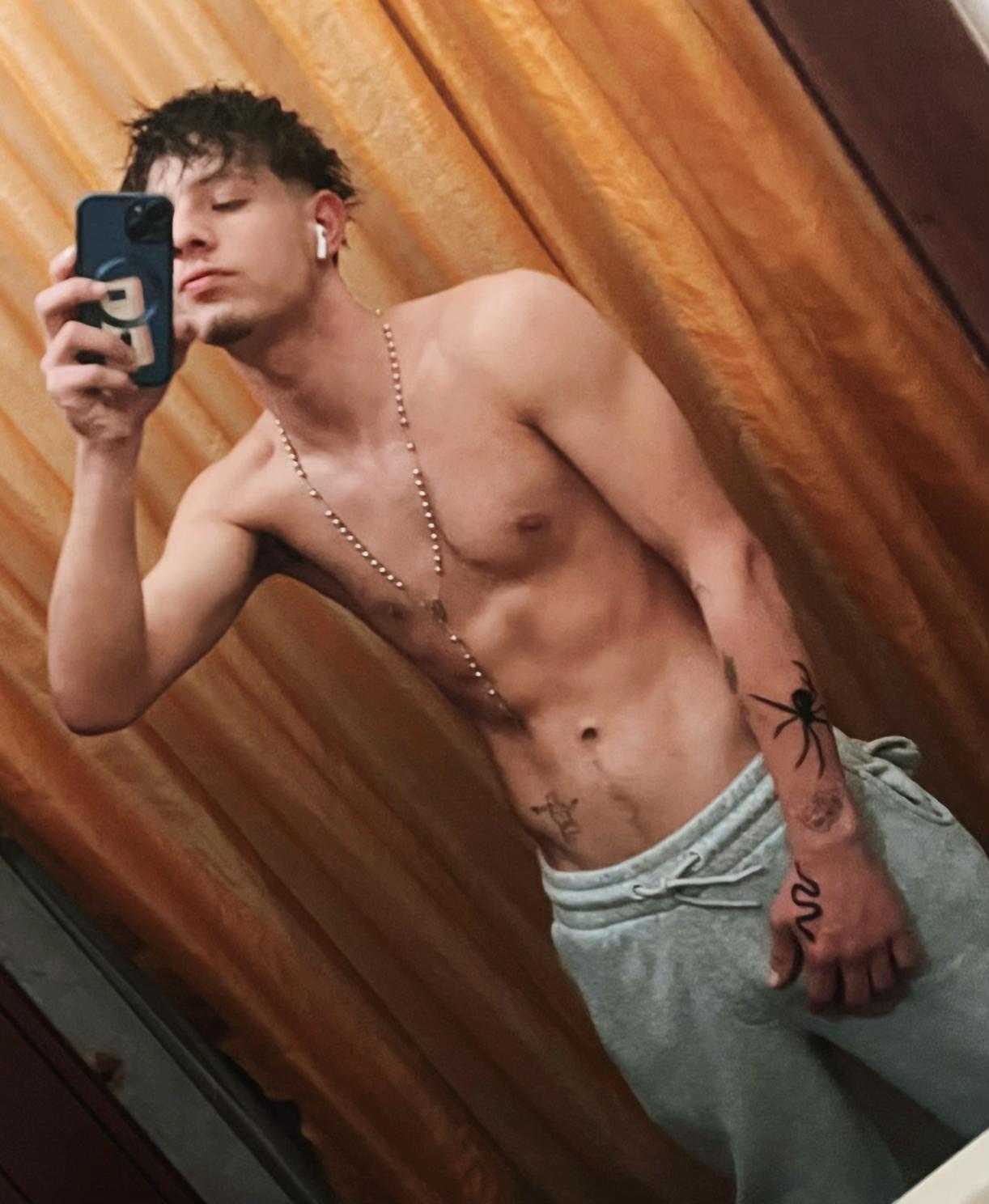 @Nunzio🕷️