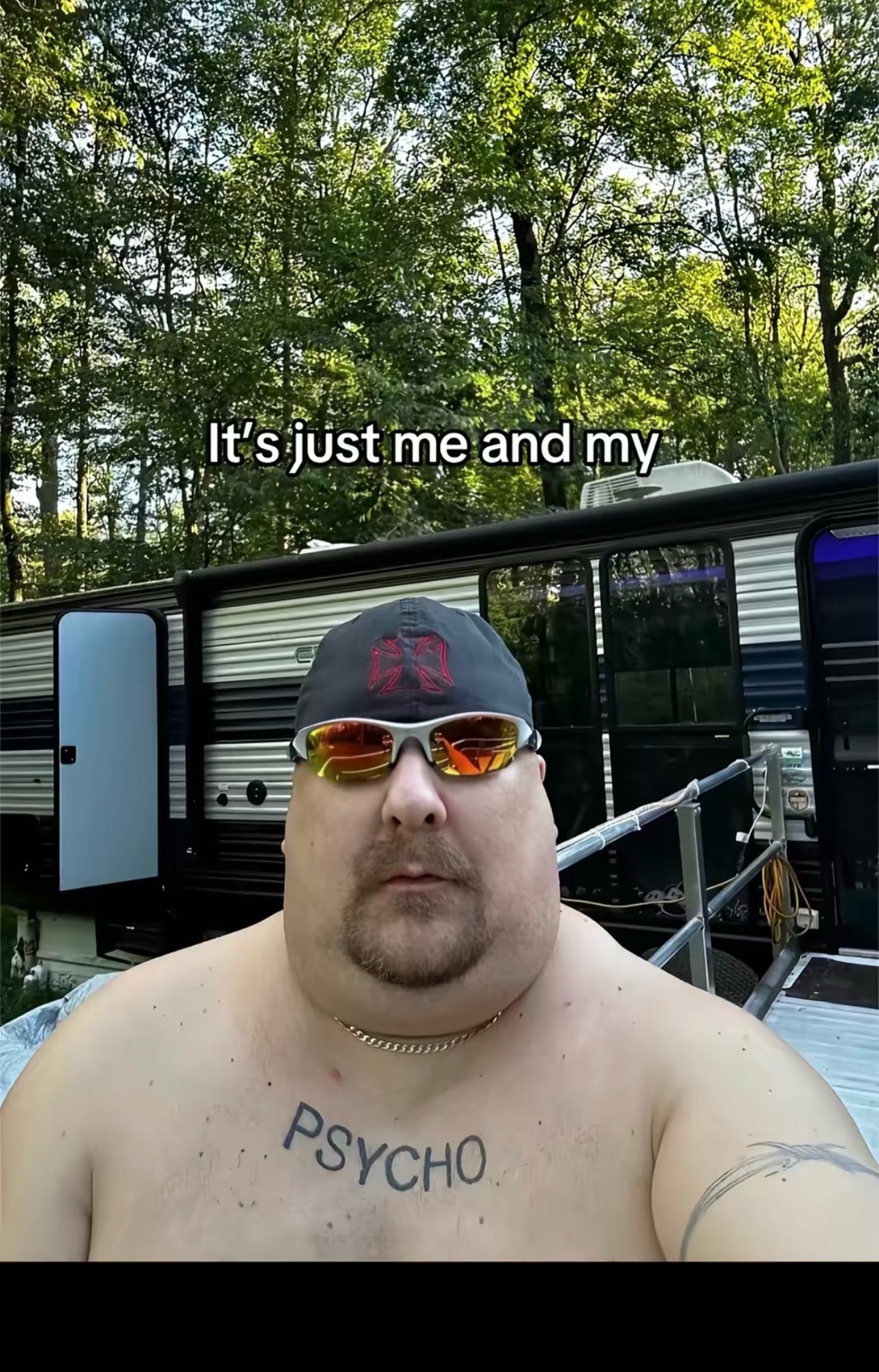 @𝒯𝒽𝑒𝒞𝑜𝑜𝓅𝒮𝒽𝑜𝓌