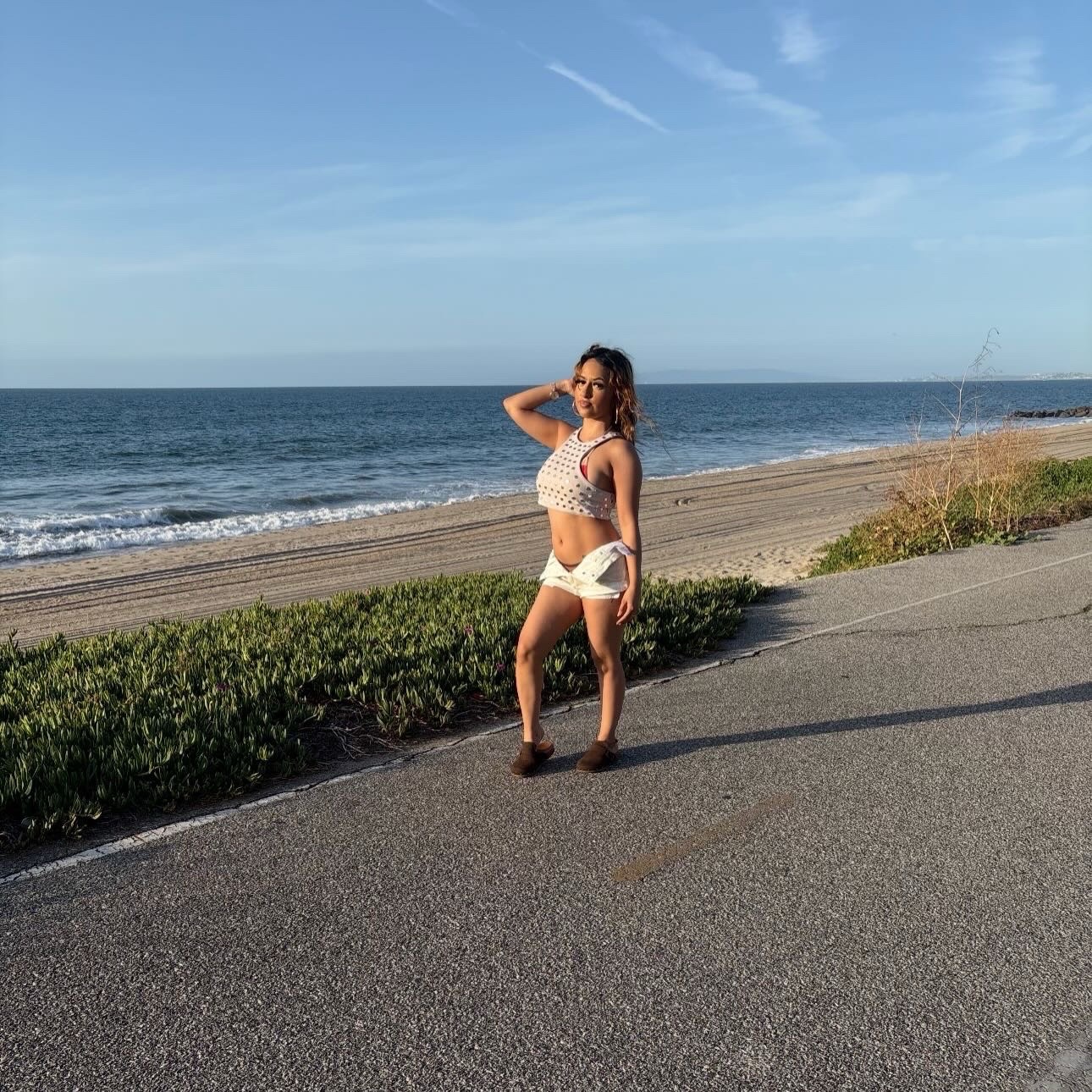 @Prettyygirll.P
