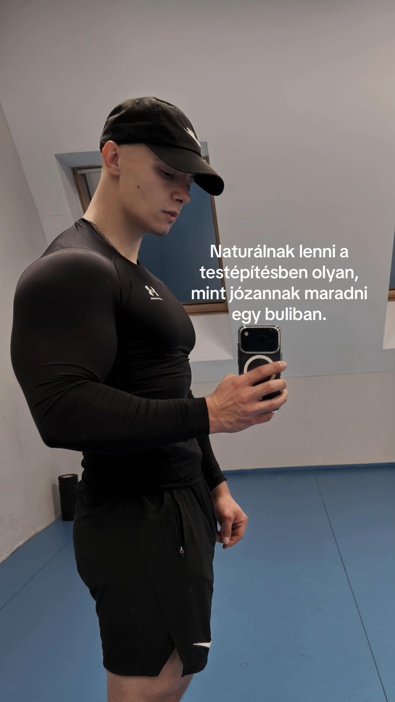 @R&oacute;bertMajor