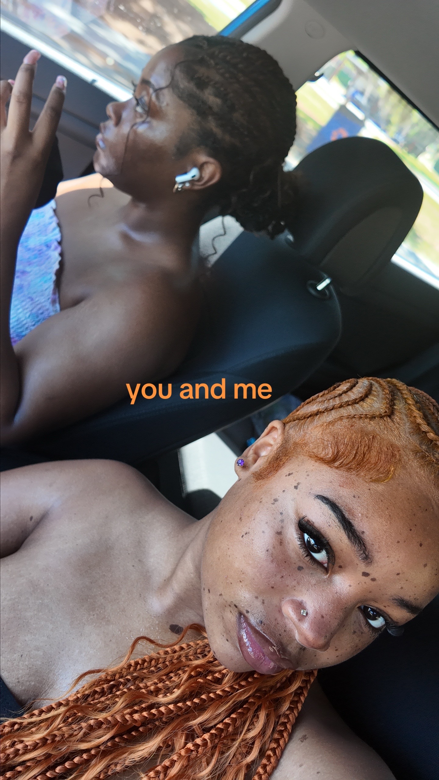 @👩🏽&zwj;🦰