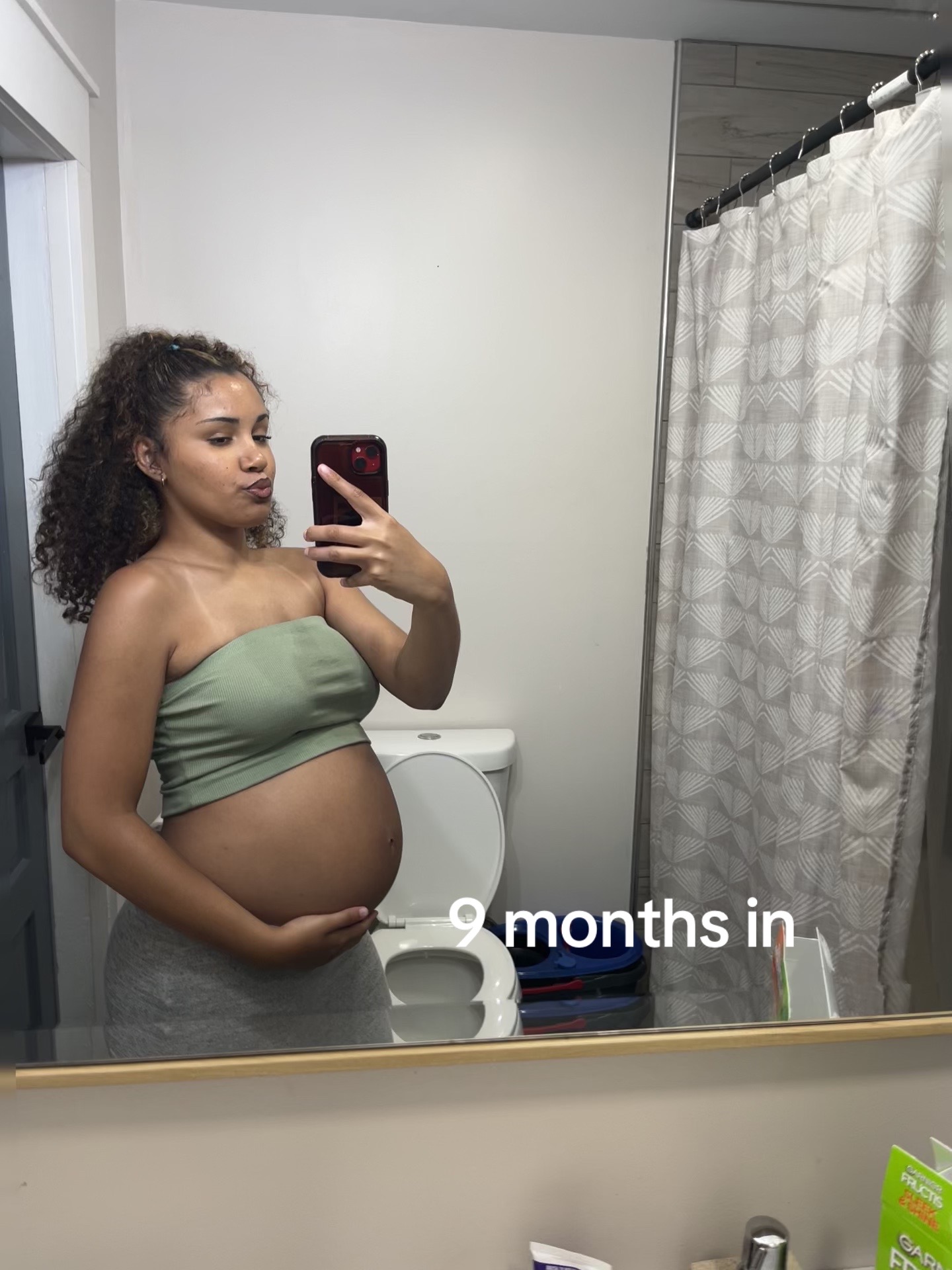 @tavennicole