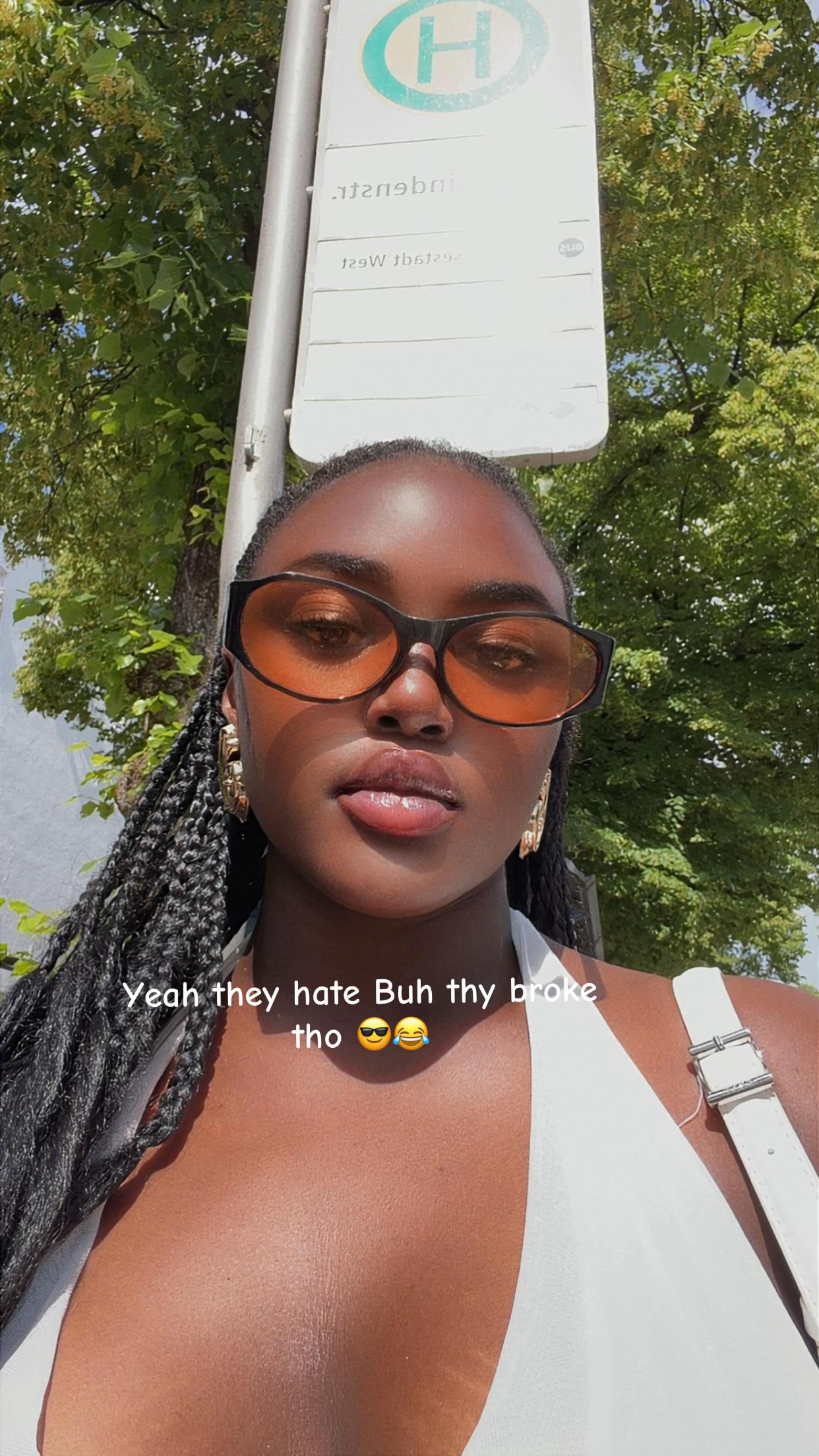 @M