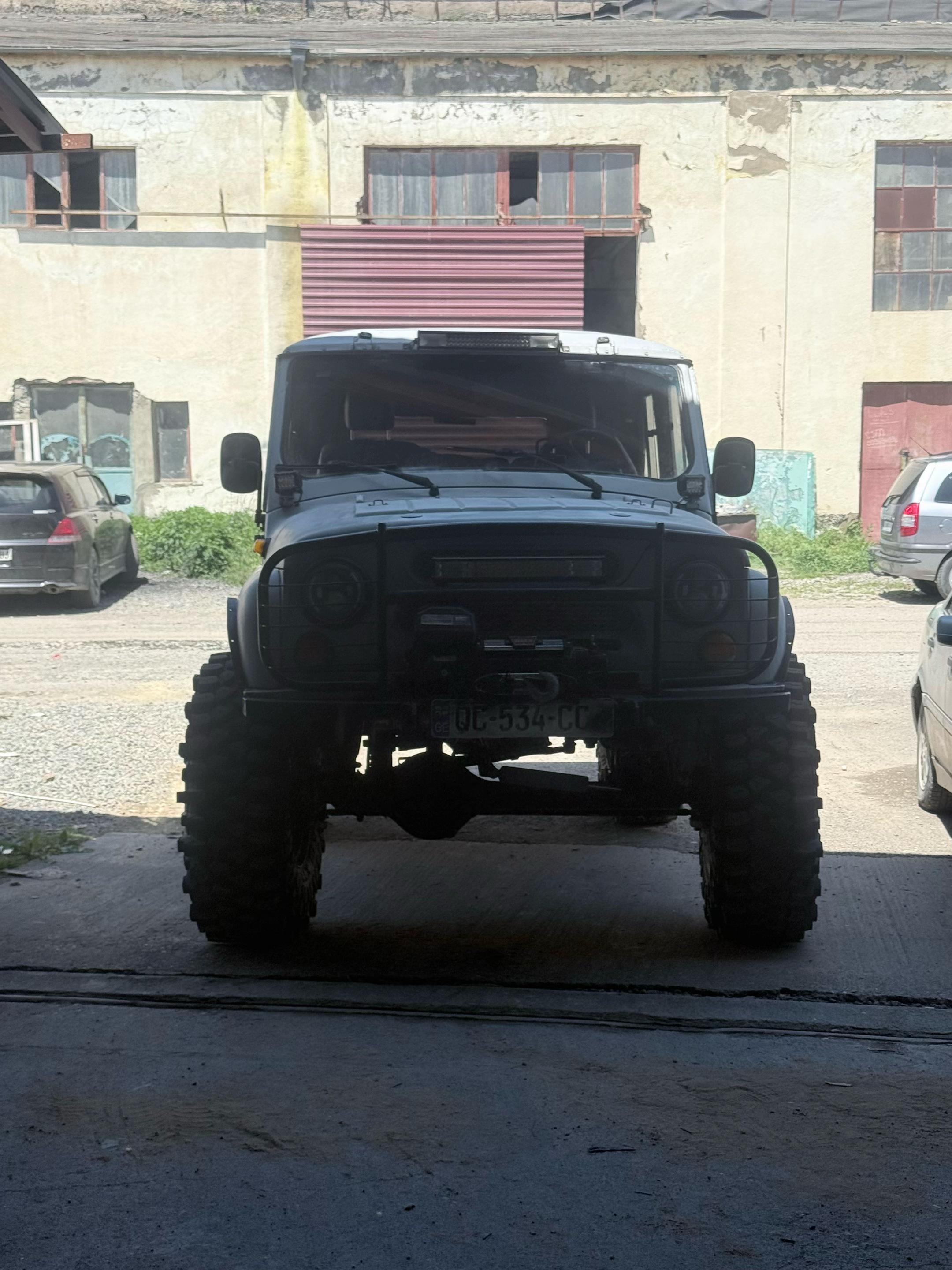 @ნიკა გოლოშვილი