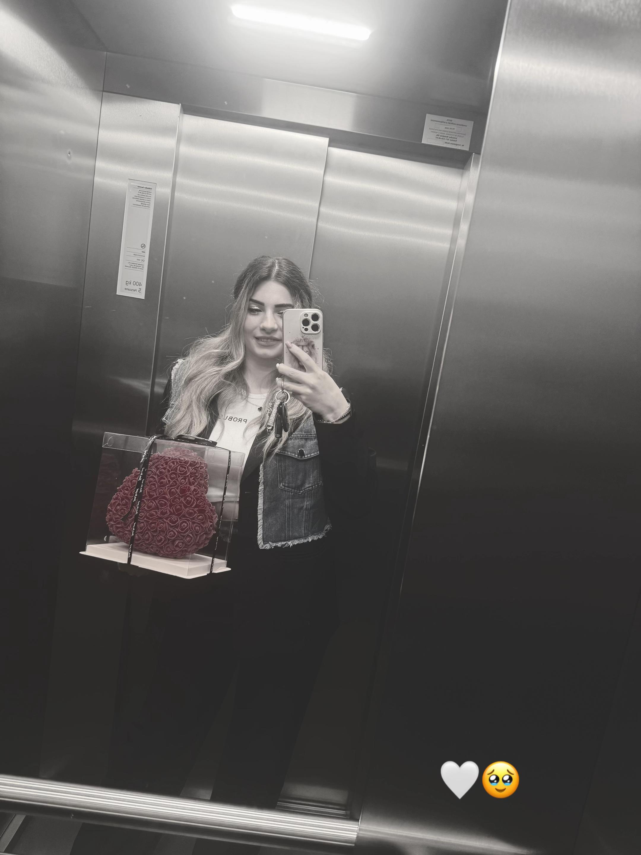 @Vanessa Carolinnee
