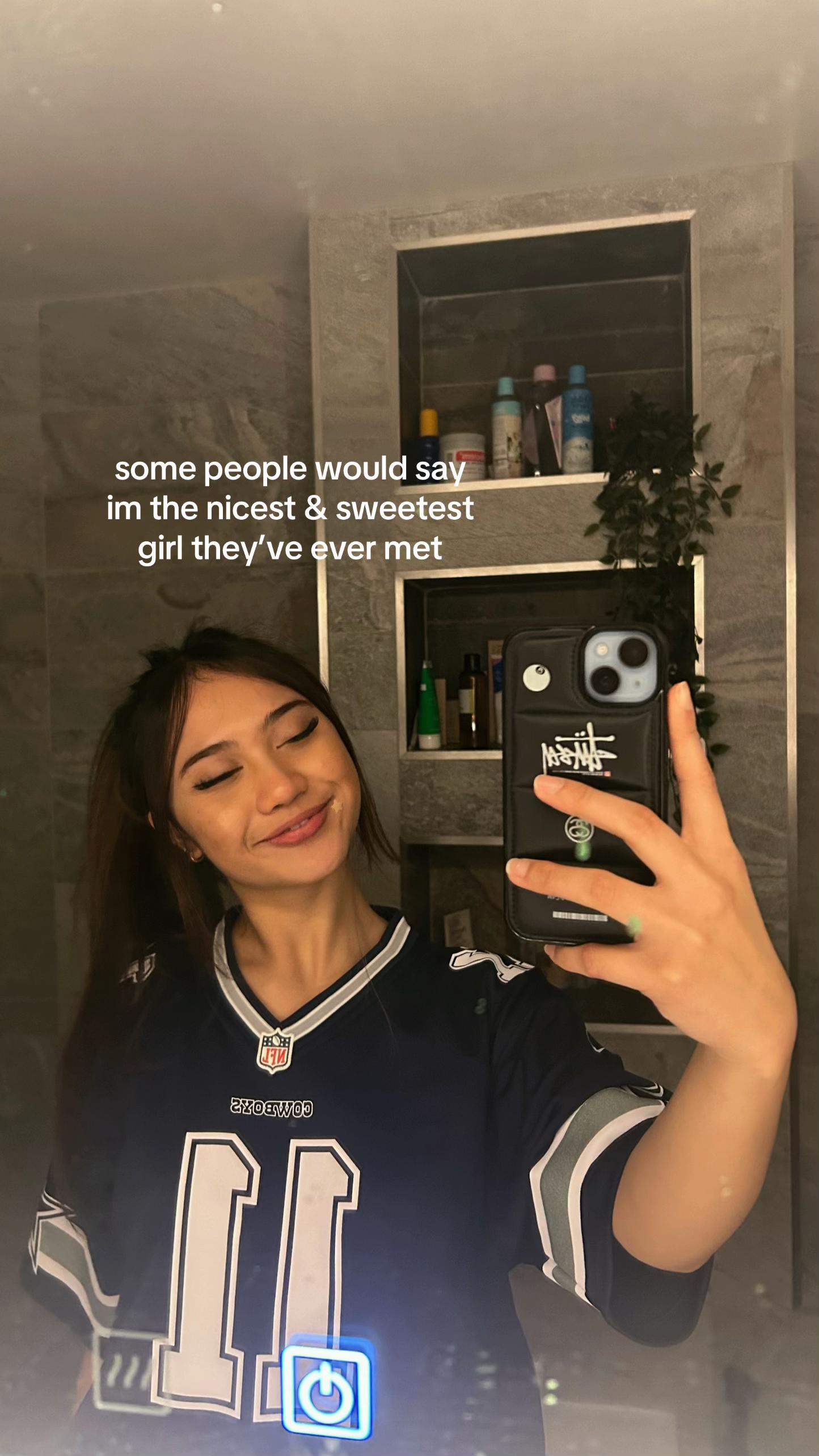 @zyra