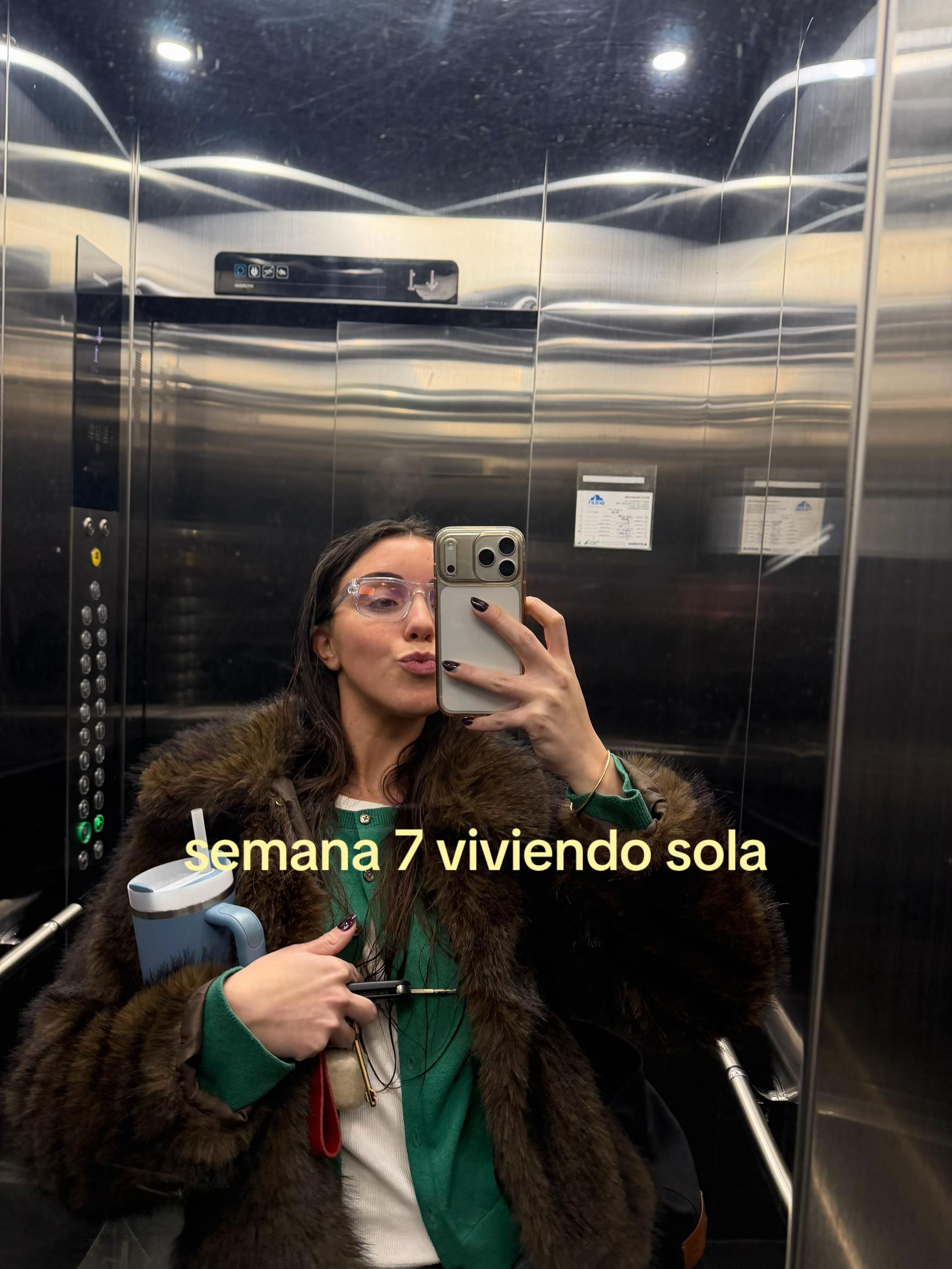 @VIOLETA