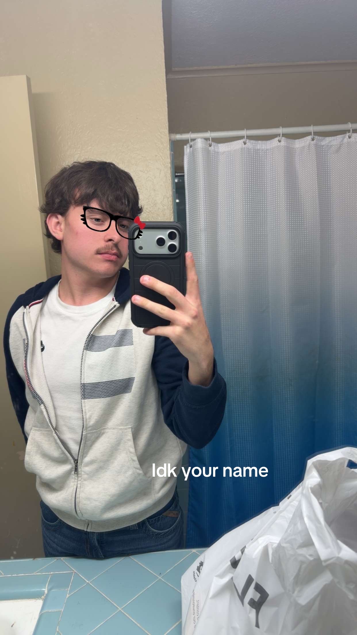 @LukasParker8