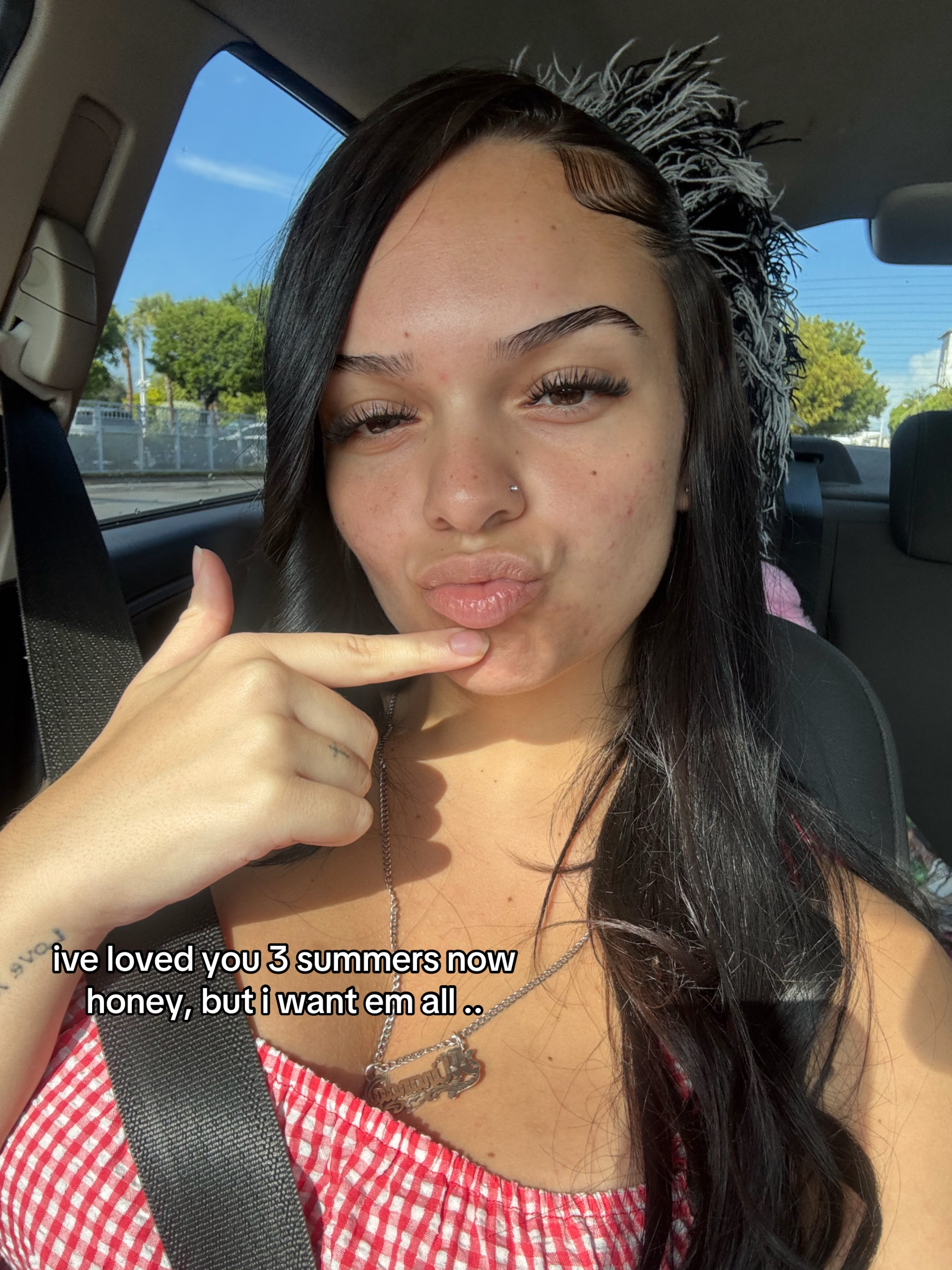 @😇