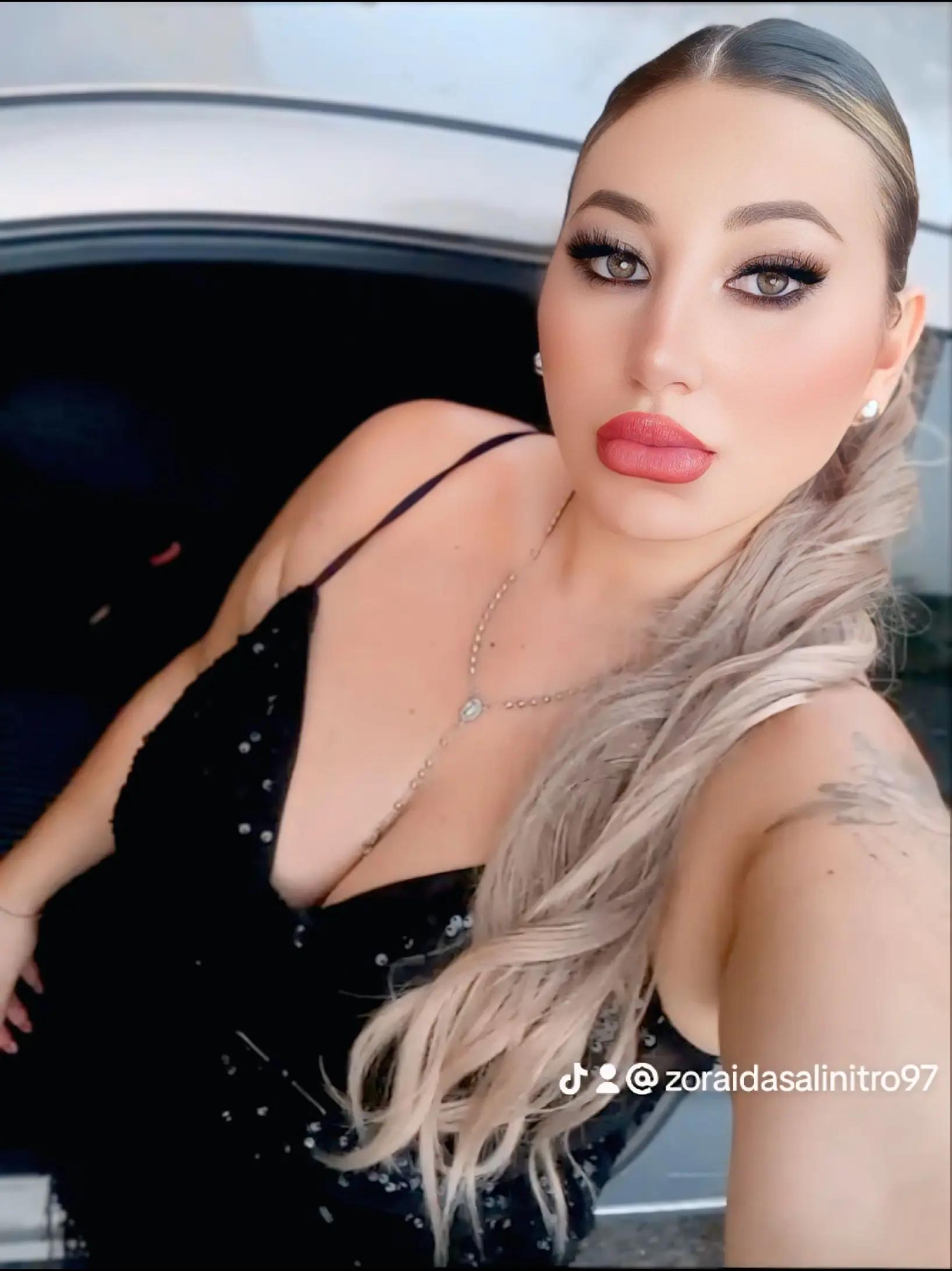 @👑zoraida 👑