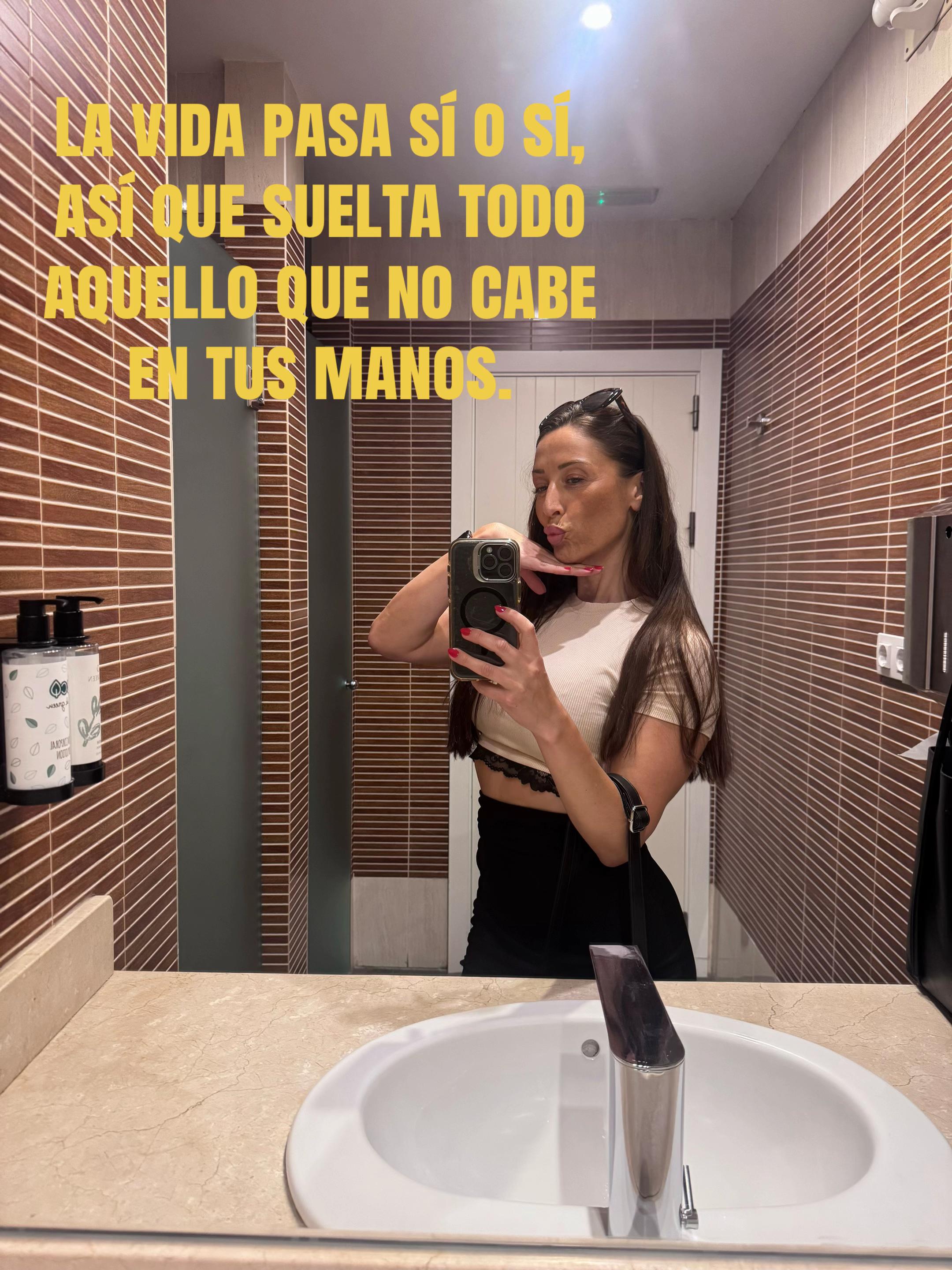 @Levelupwithsofia