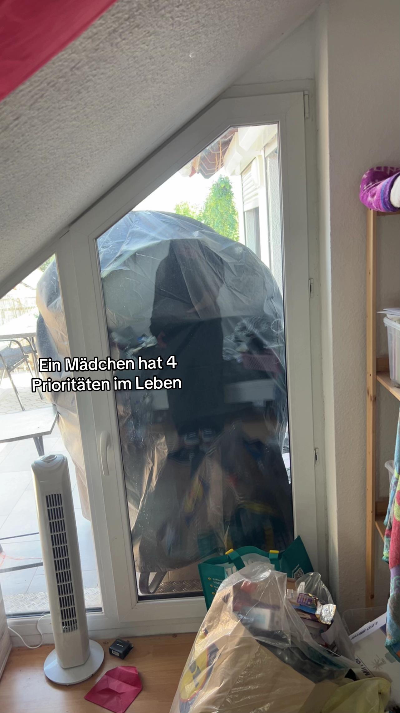 @Sophie ✝️