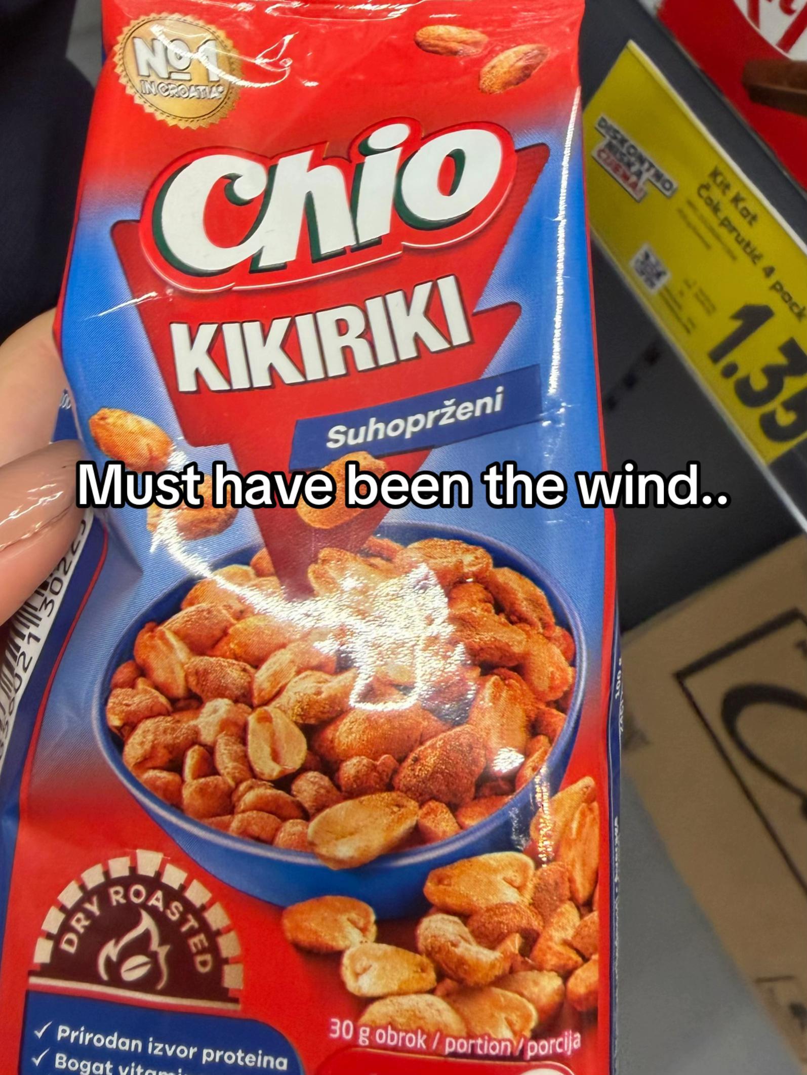 @ᥫ᭡