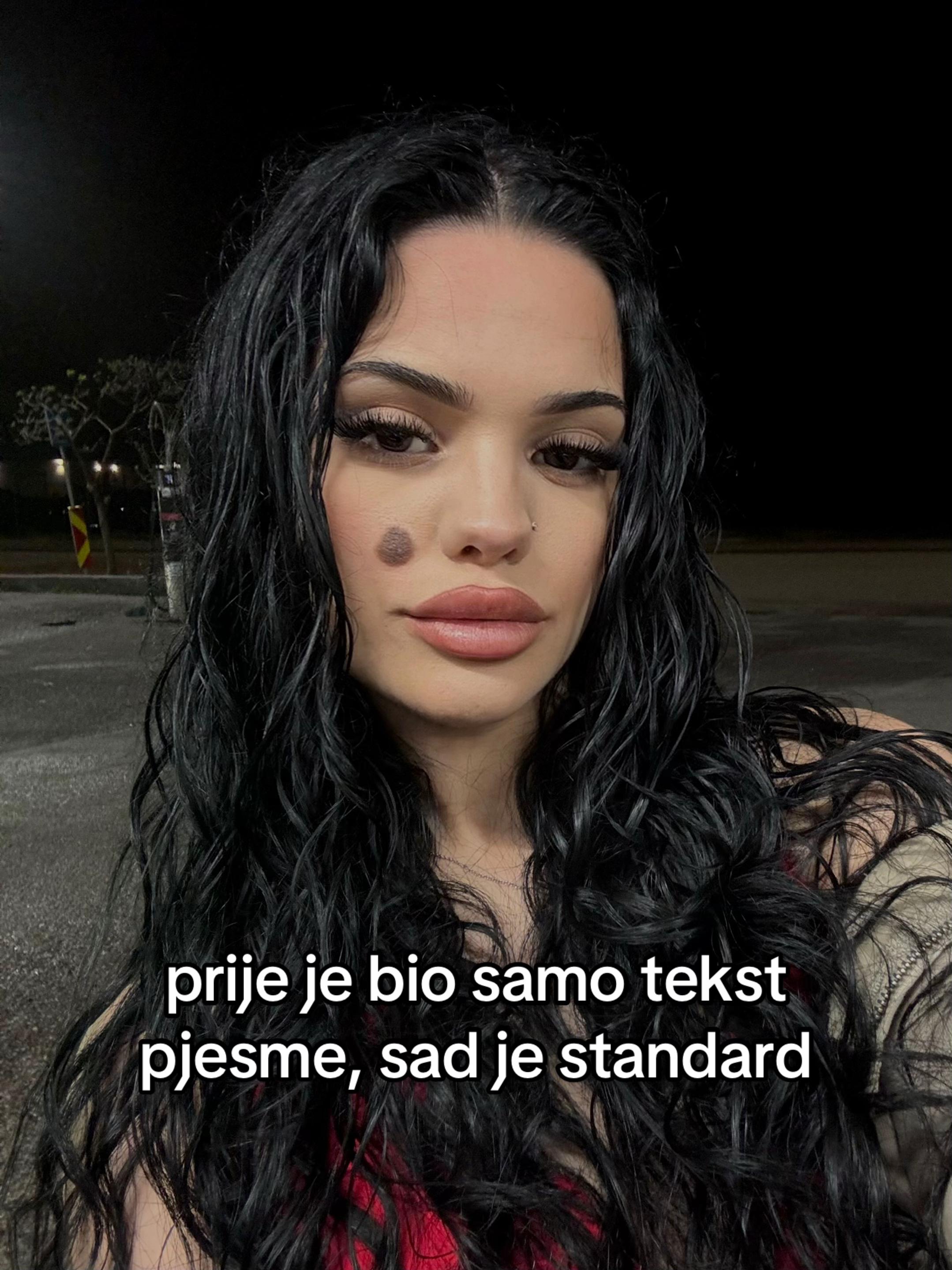 @leonarda beber