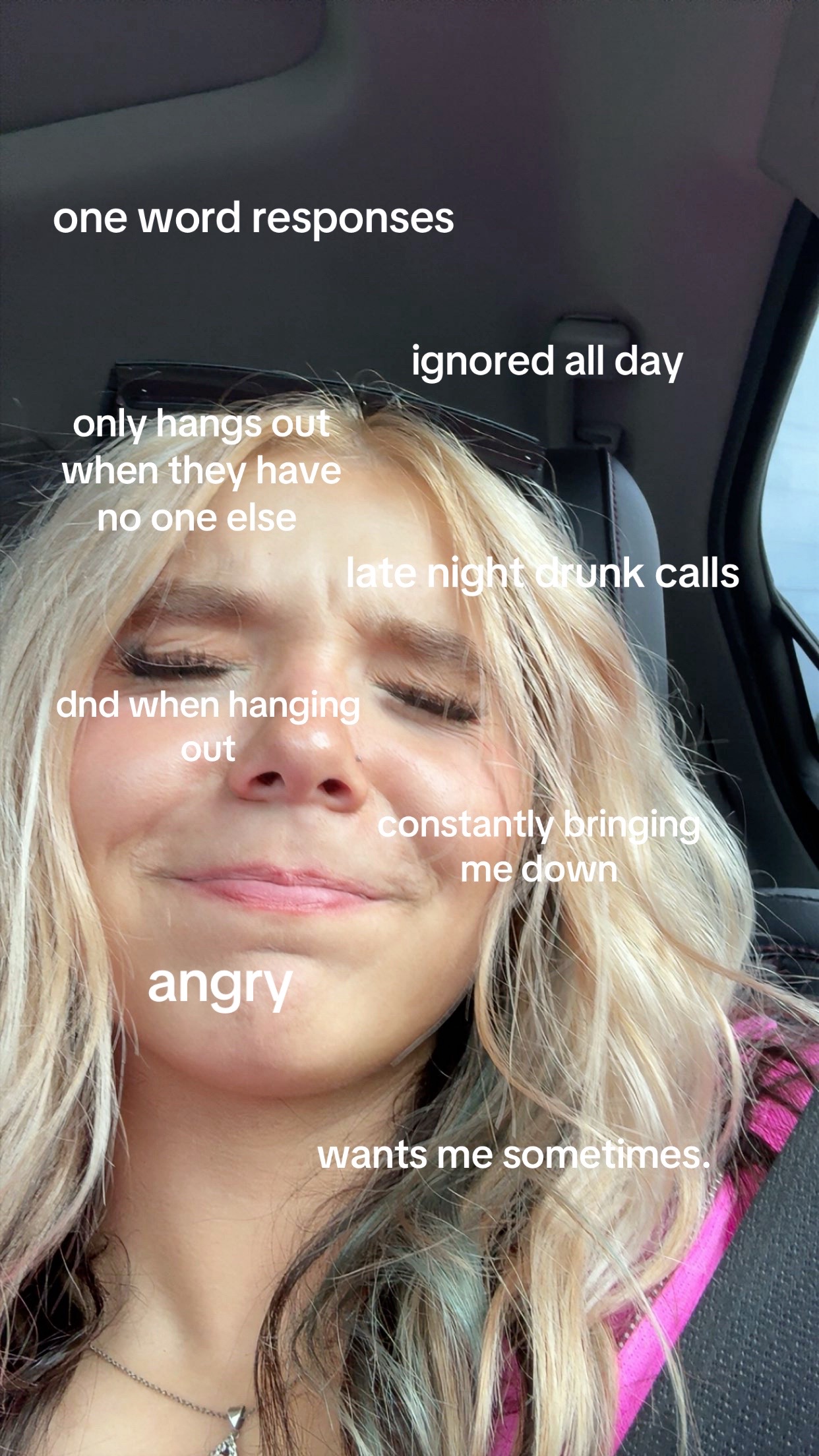 @🦦