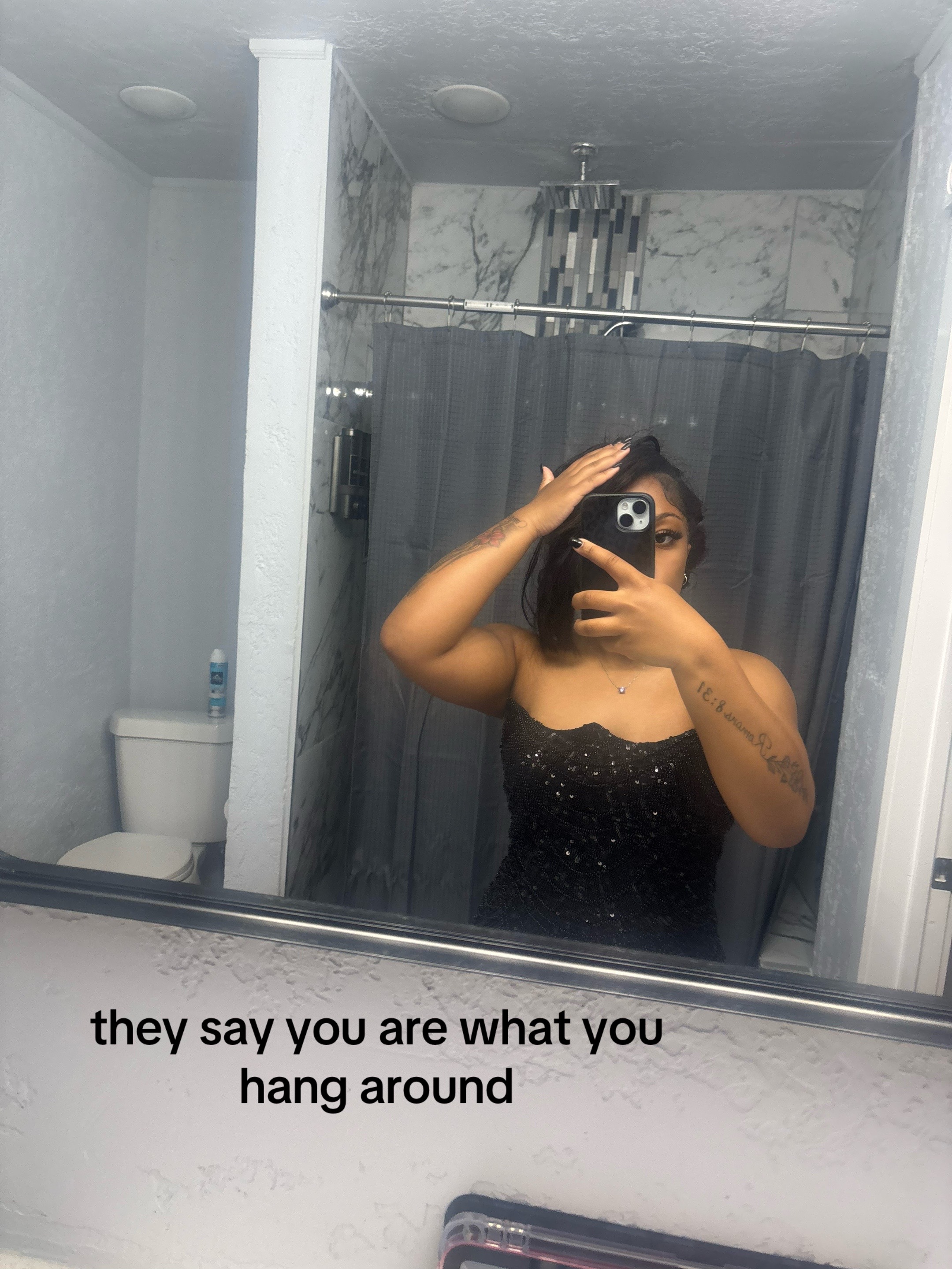 @_kemyraalexa_