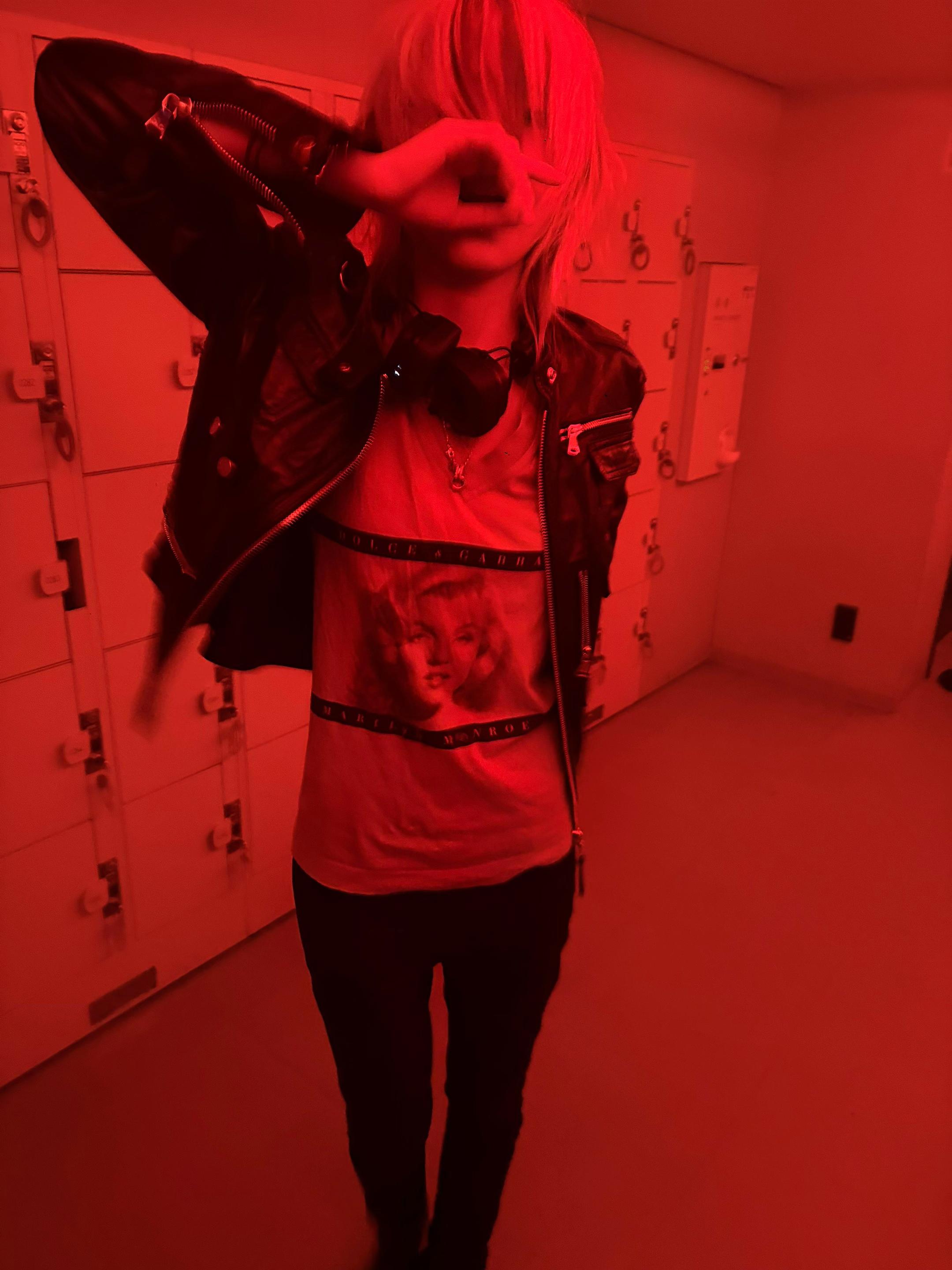 @月