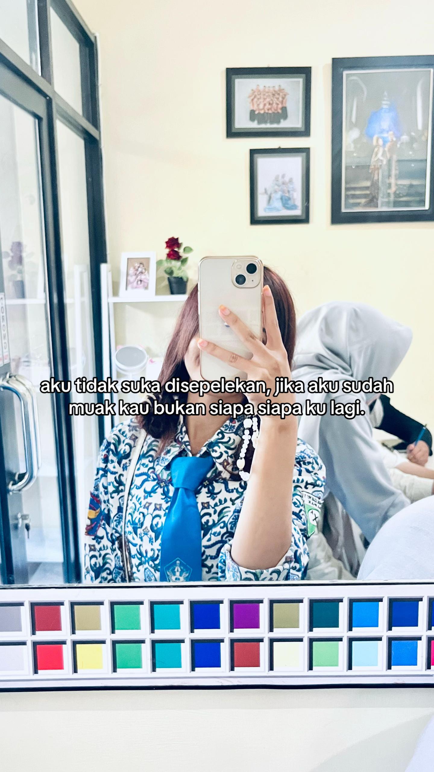 @💫