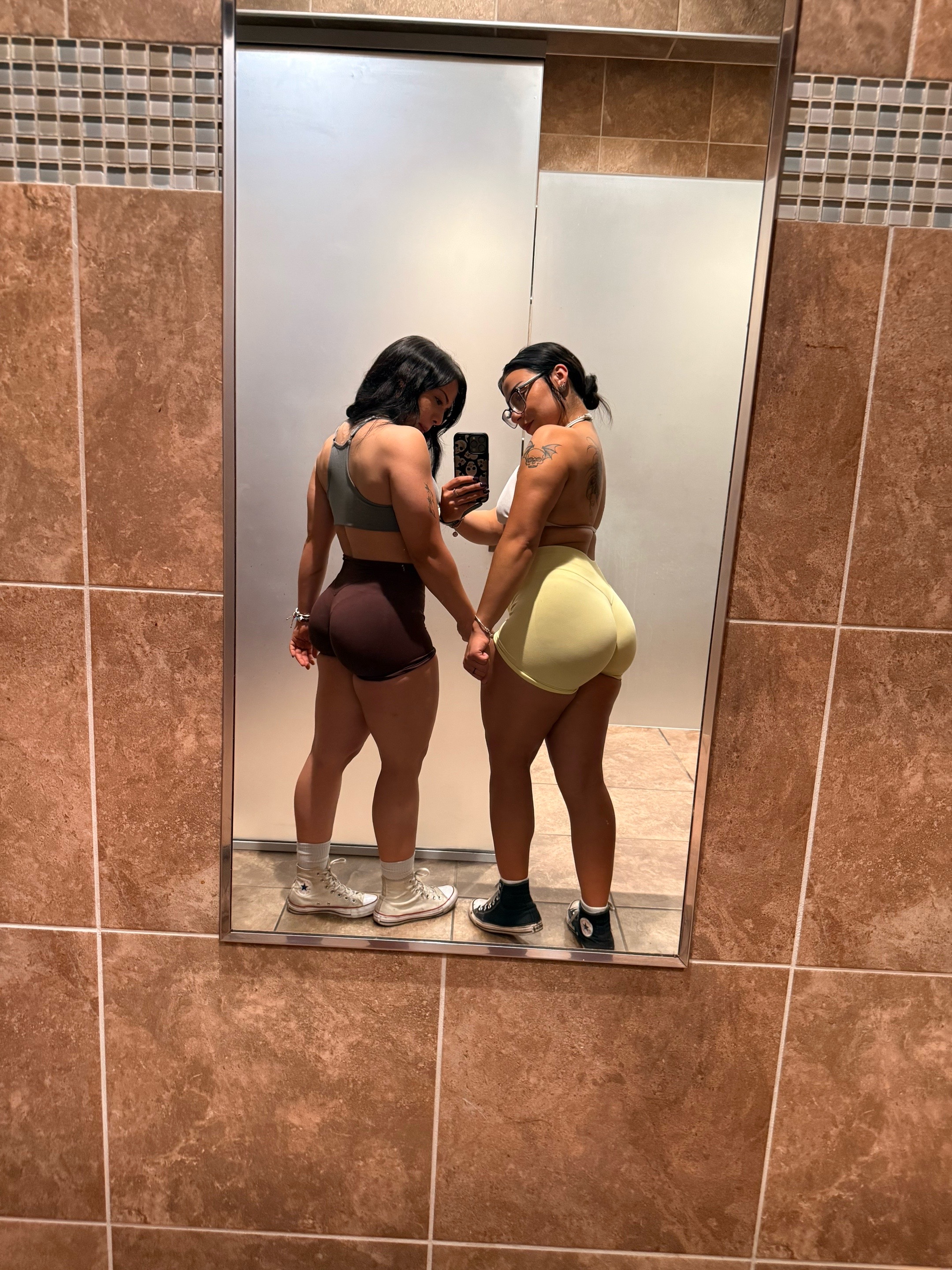 @anstarglrl