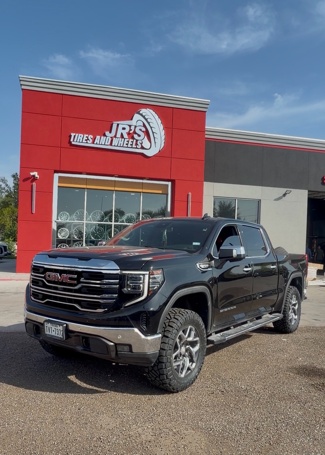 @JrsTires&Wheels