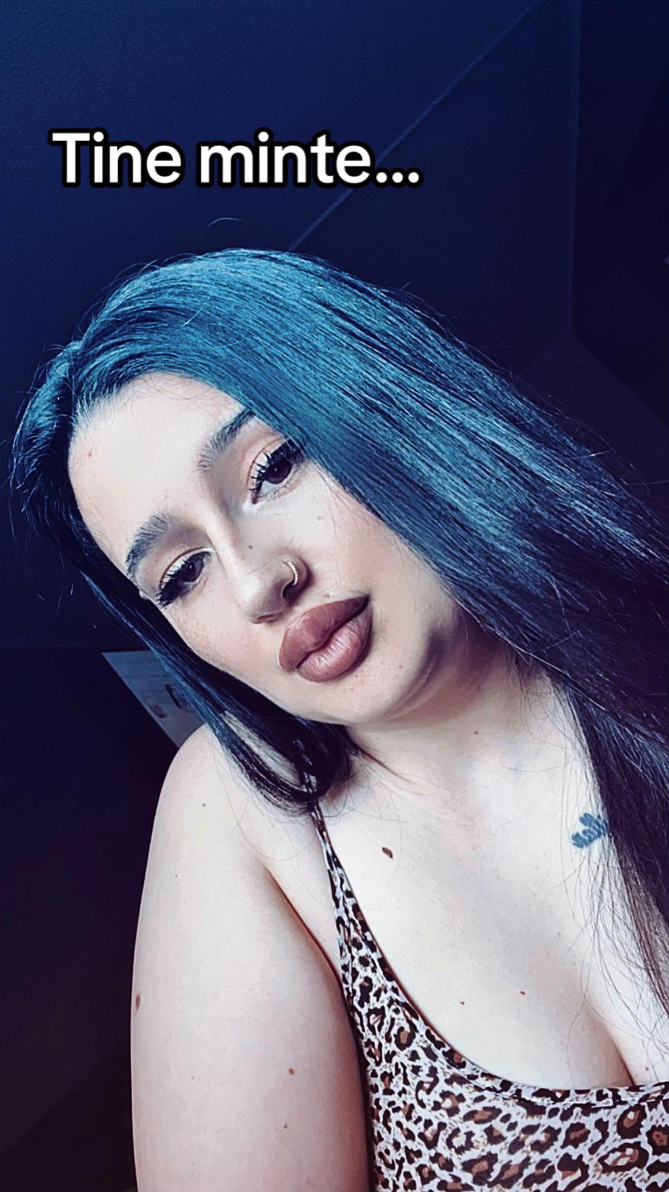 @𝓨𝓪𝓲𝓵𝓲𝓷💜𝓒𝓻𝓲𝓼𝓽𝓲𝓷𝓪