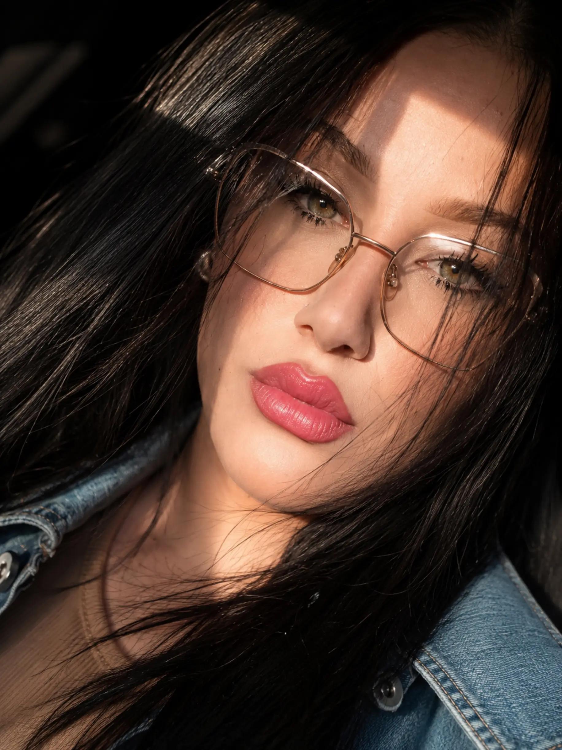 @𝓜𝓪𝓻𝓲𝓴𝓪👑