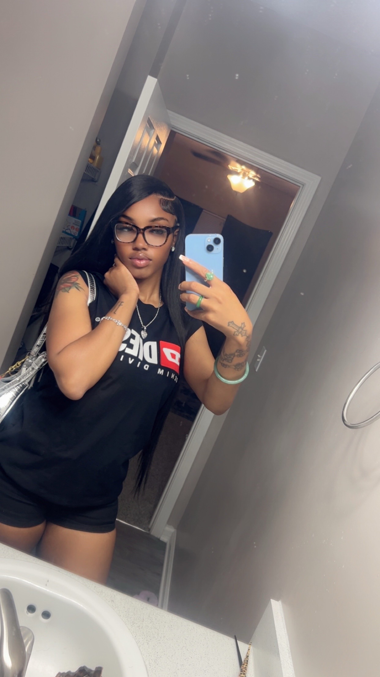 @JaysWorlddd