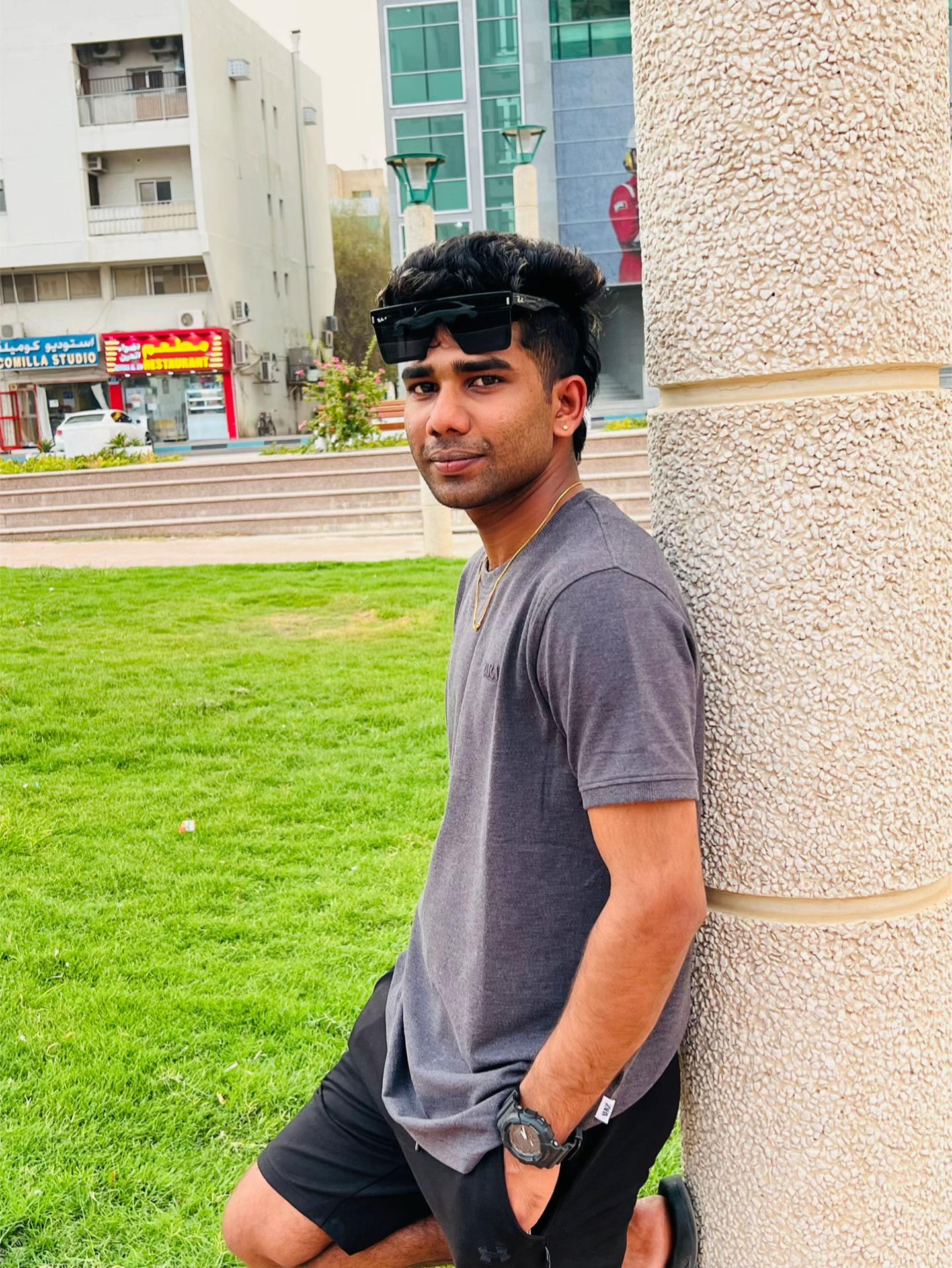 @🇱🇰🍎 Apple boy 👦 🍏🇦🇪