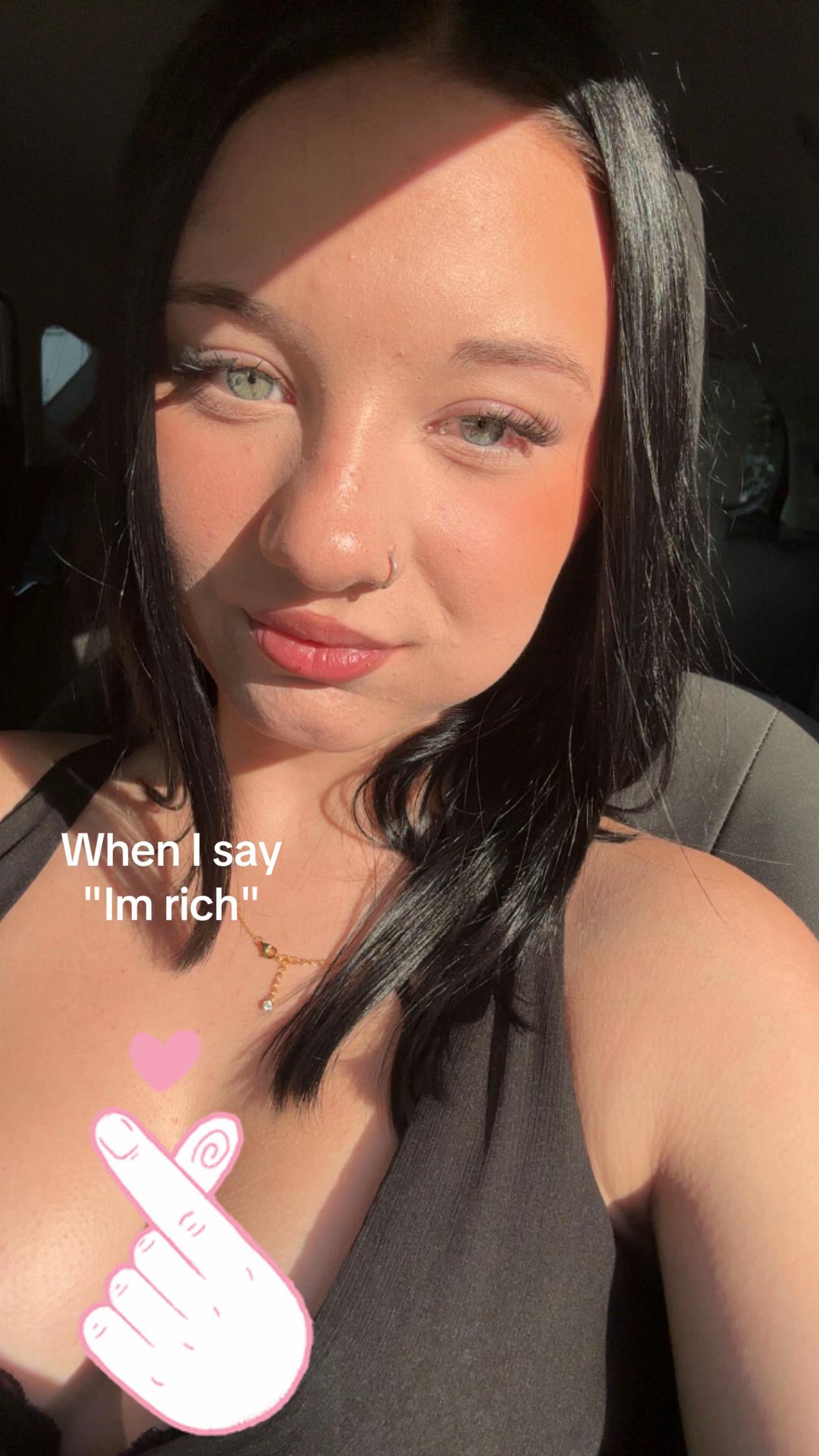 @leoniemarie