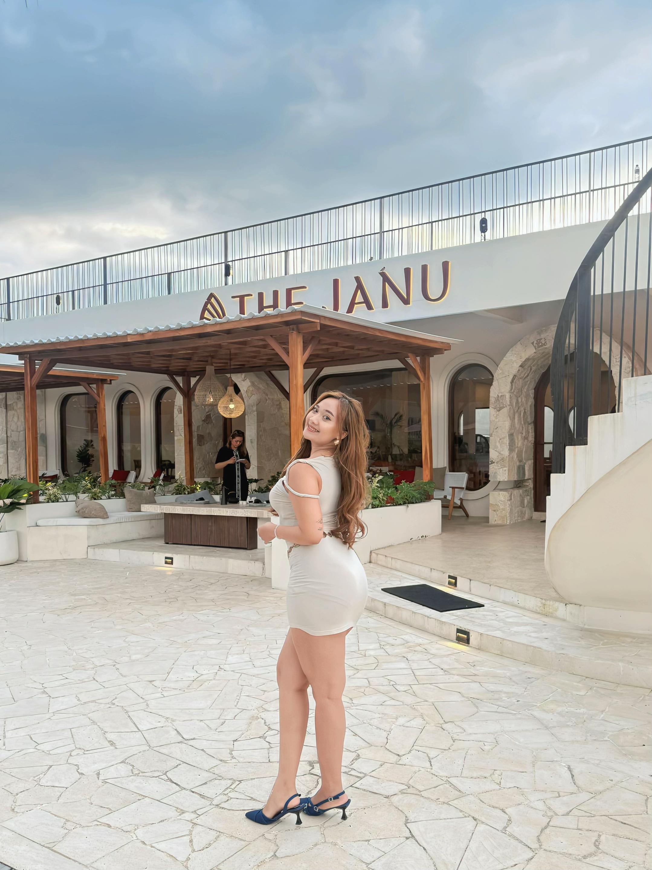 @Ayuarypradnyani